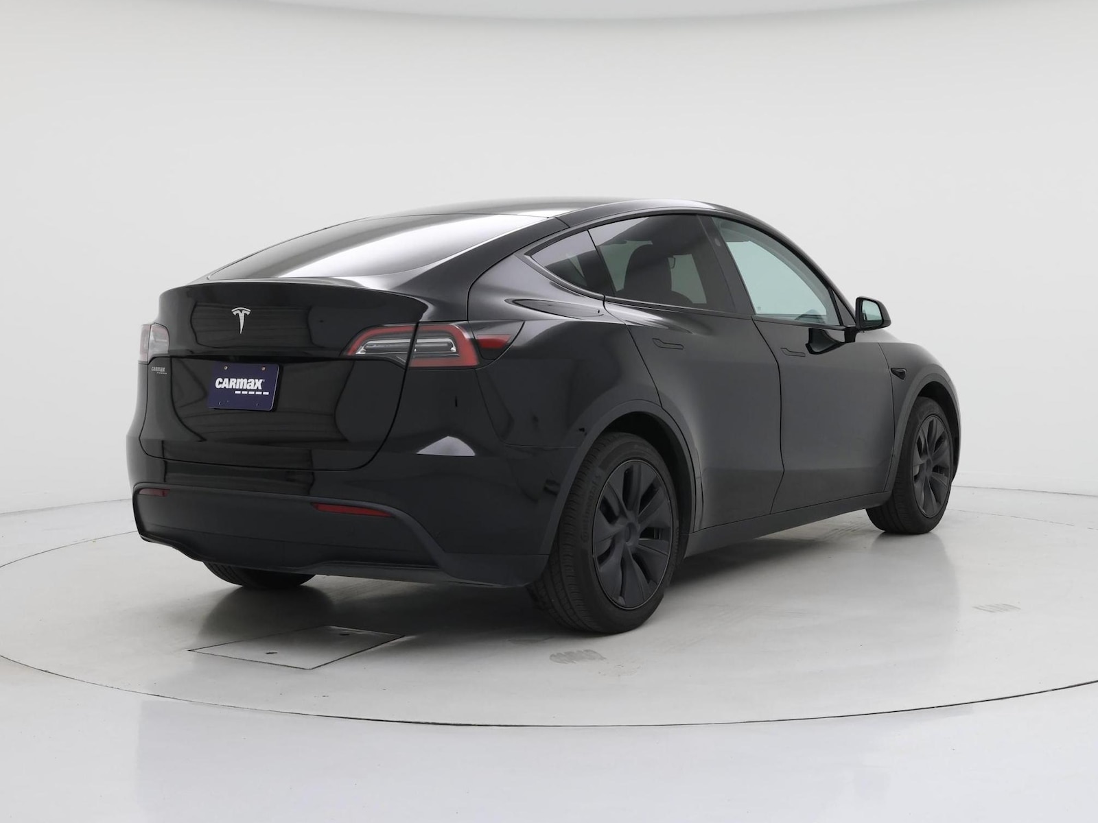 2025 Tesla Model Y Long Range - Photo 9