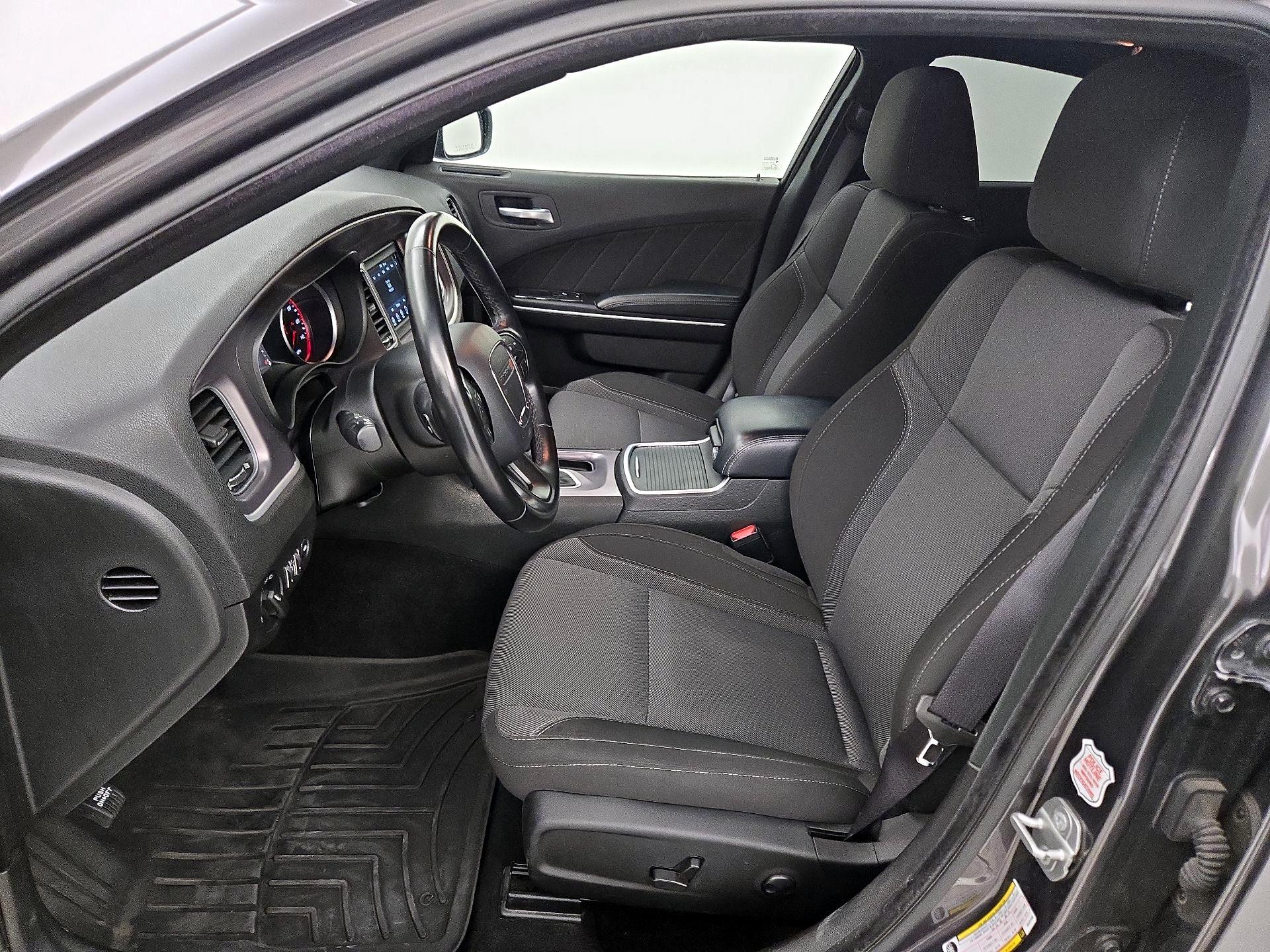 Thumbnail: 2022 Dodge Charger - 11