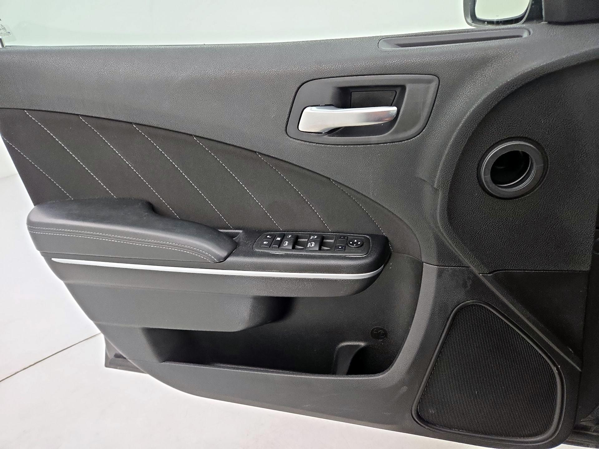 Thumbnail: 2022 Dodge Charger - 12