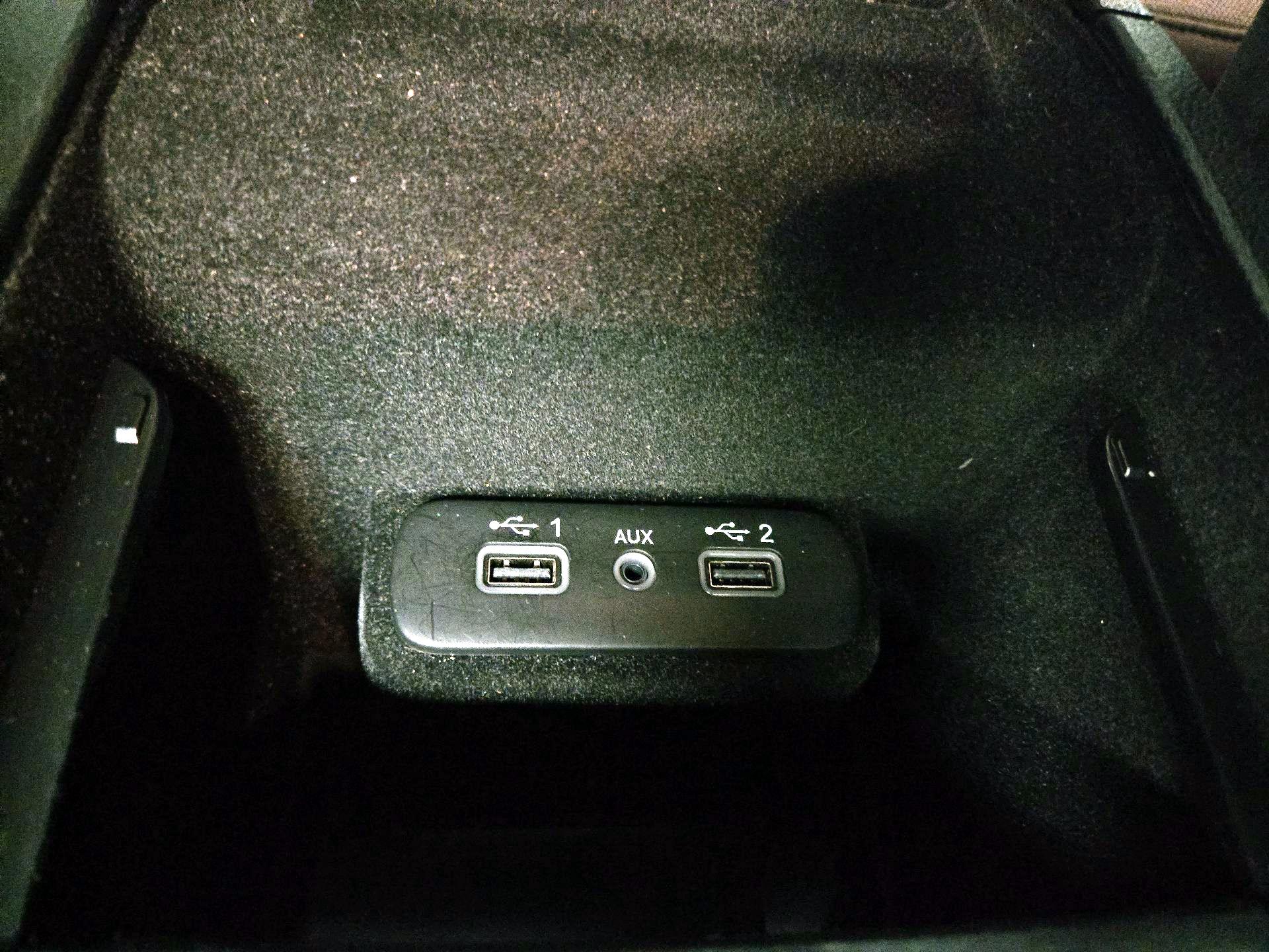 Thumbnail: 2022 Dodge Charger - 18