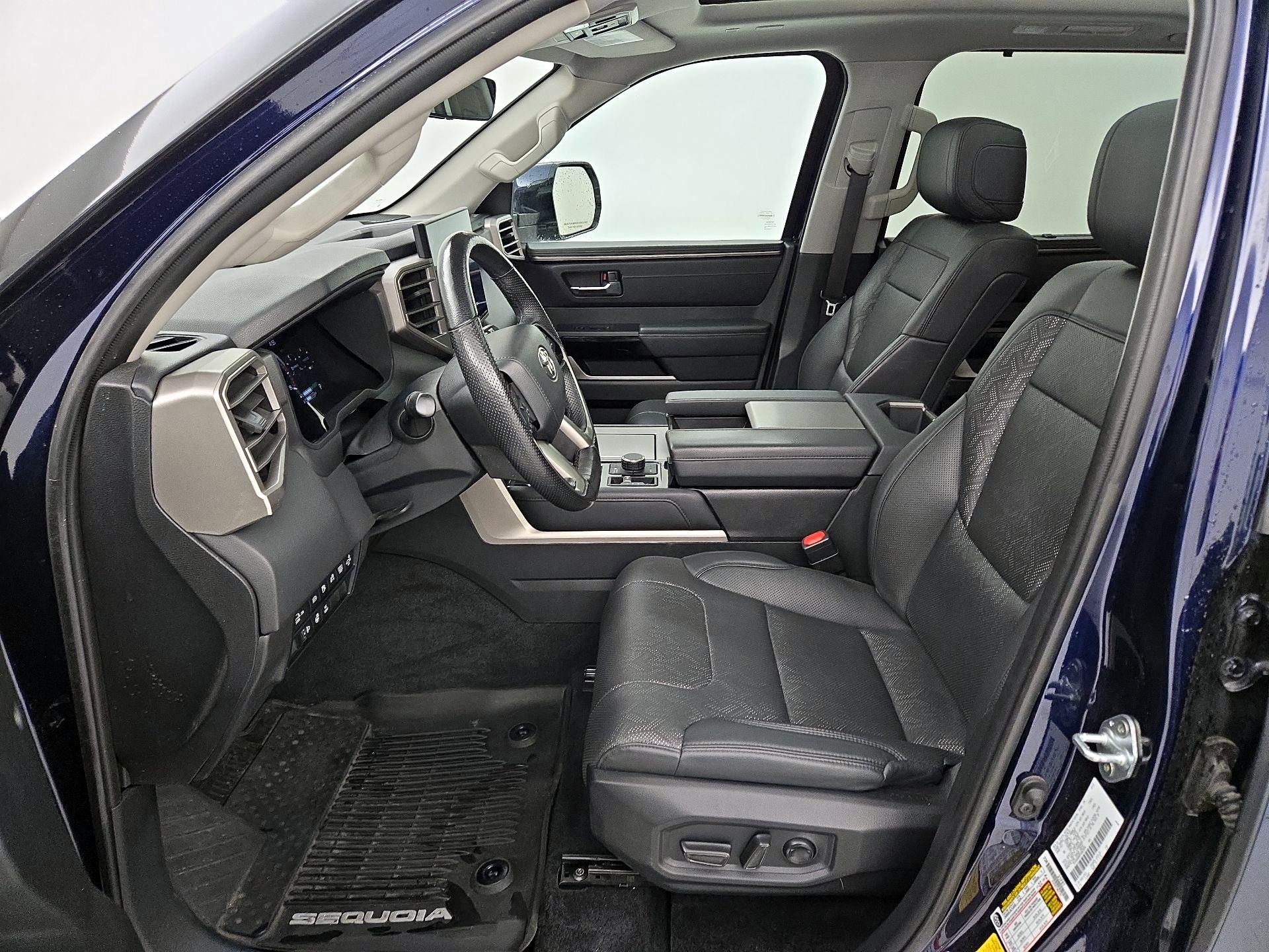 Thumbnail: 2023 Toyota Sequoia - 11