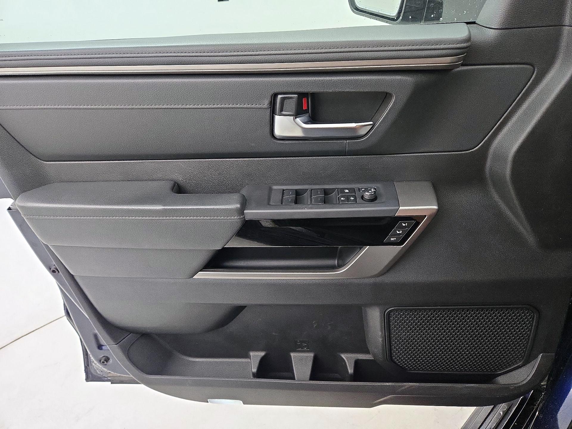 Thumbnail: 2023 Toyota Sequoia - 12