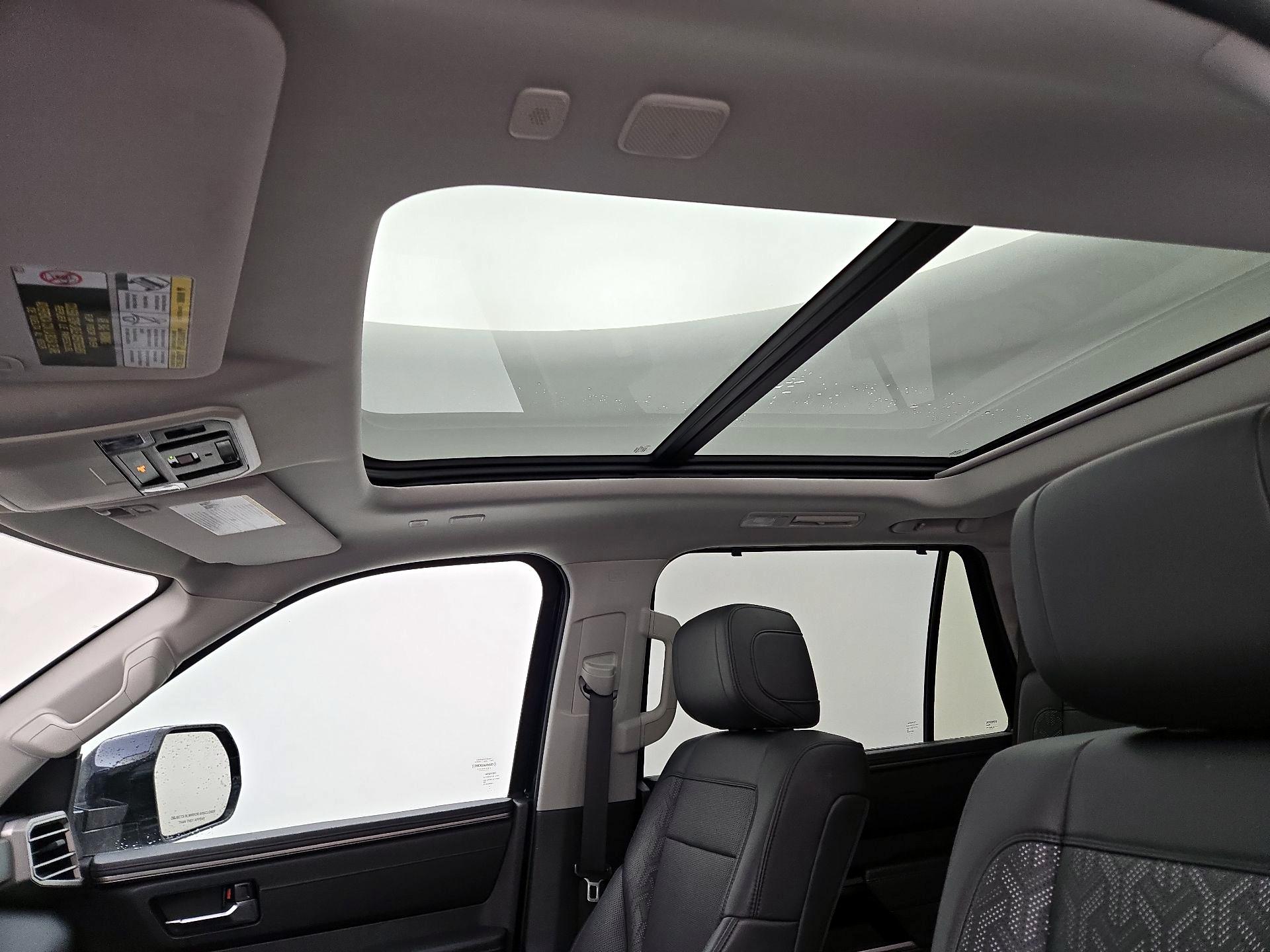 Thumbnail: 2023 Toyota Sequoia - 19