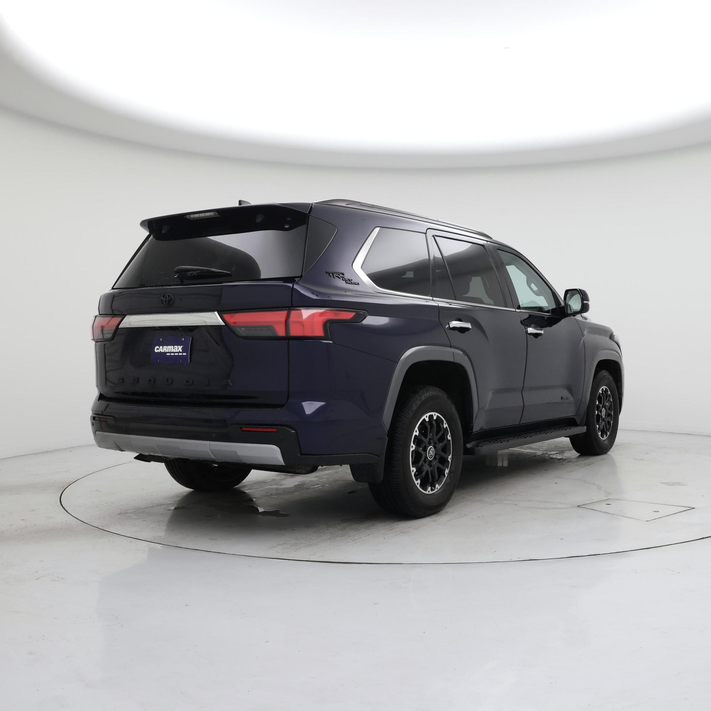 Thumbnail: 2023 Toyota Sequoia - 8