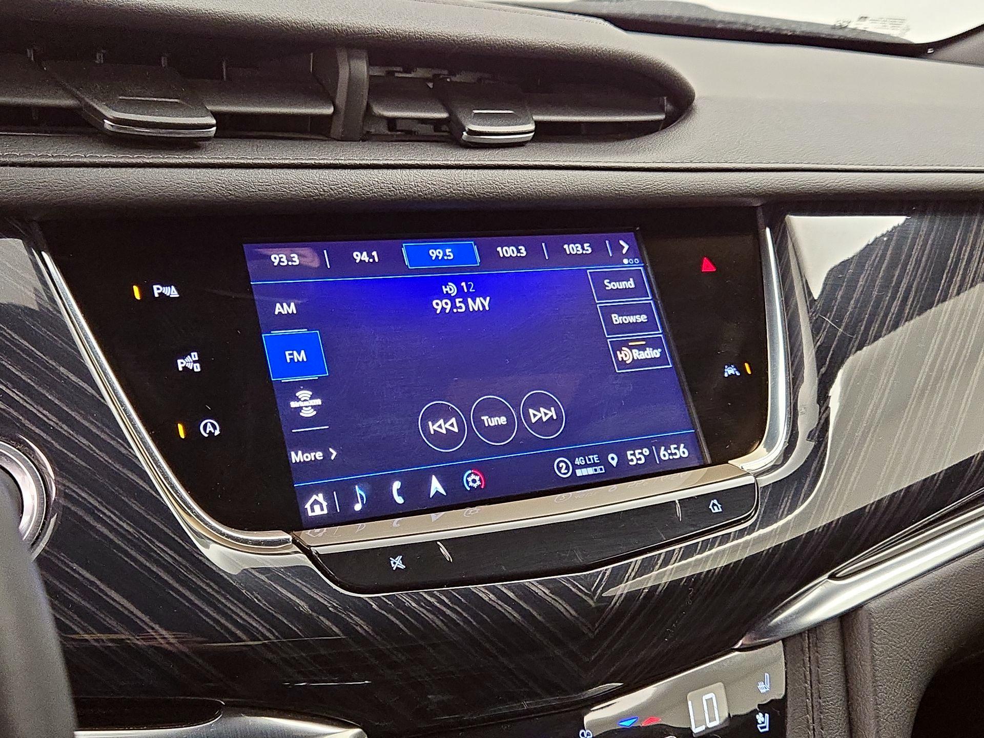 Thumbnail: 2023 Cadillac XT6 - 15