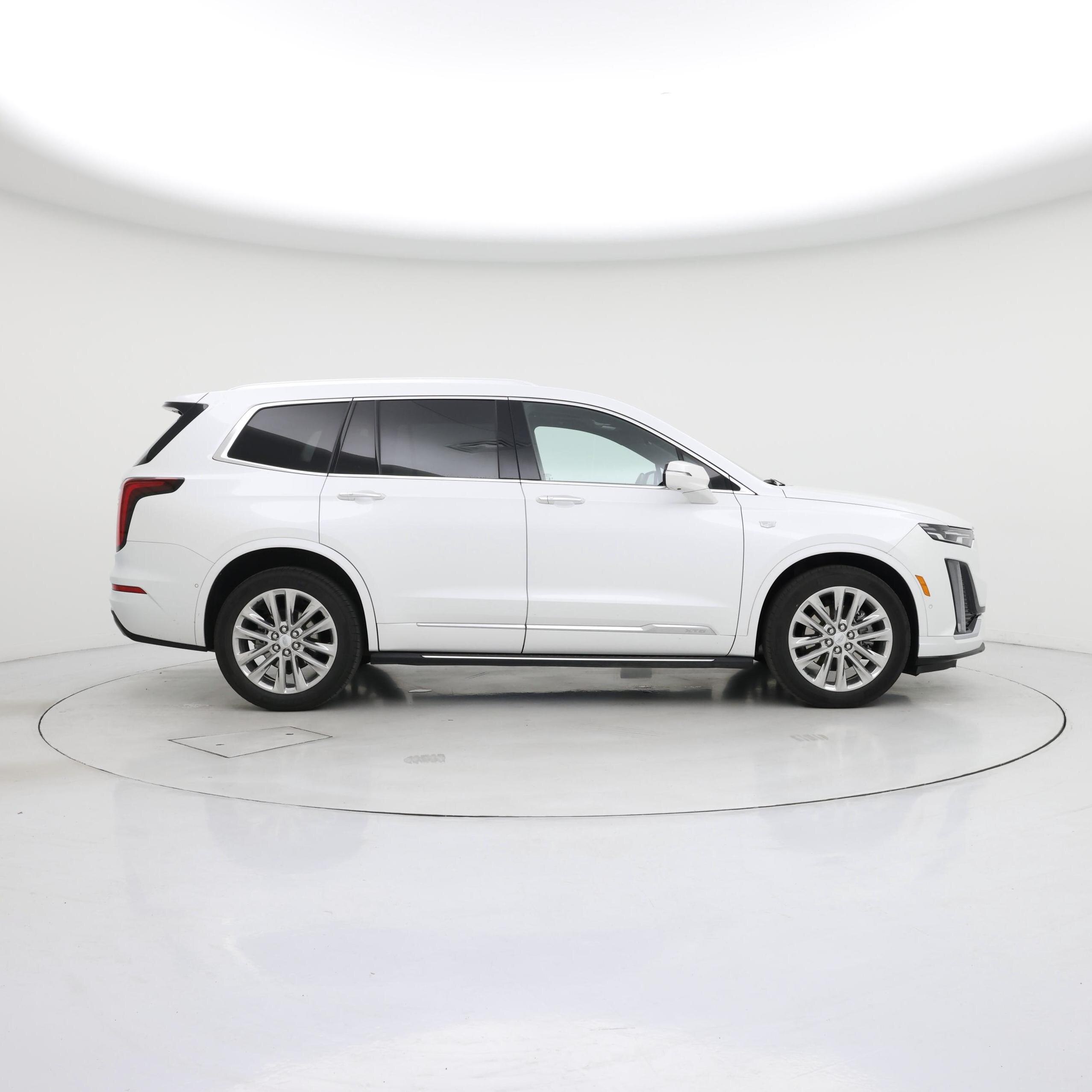 Thumbnail: 2023 Cadillac XT6 - 7