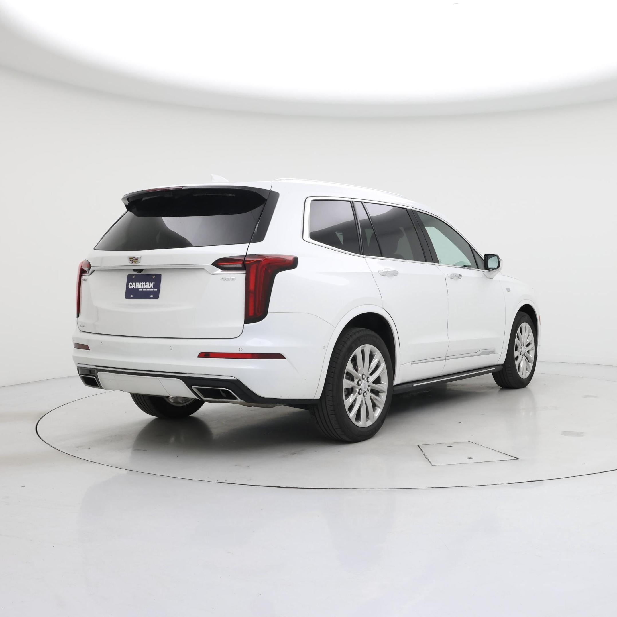 Thumbnail: 2023 Cadillac XT6 - 8