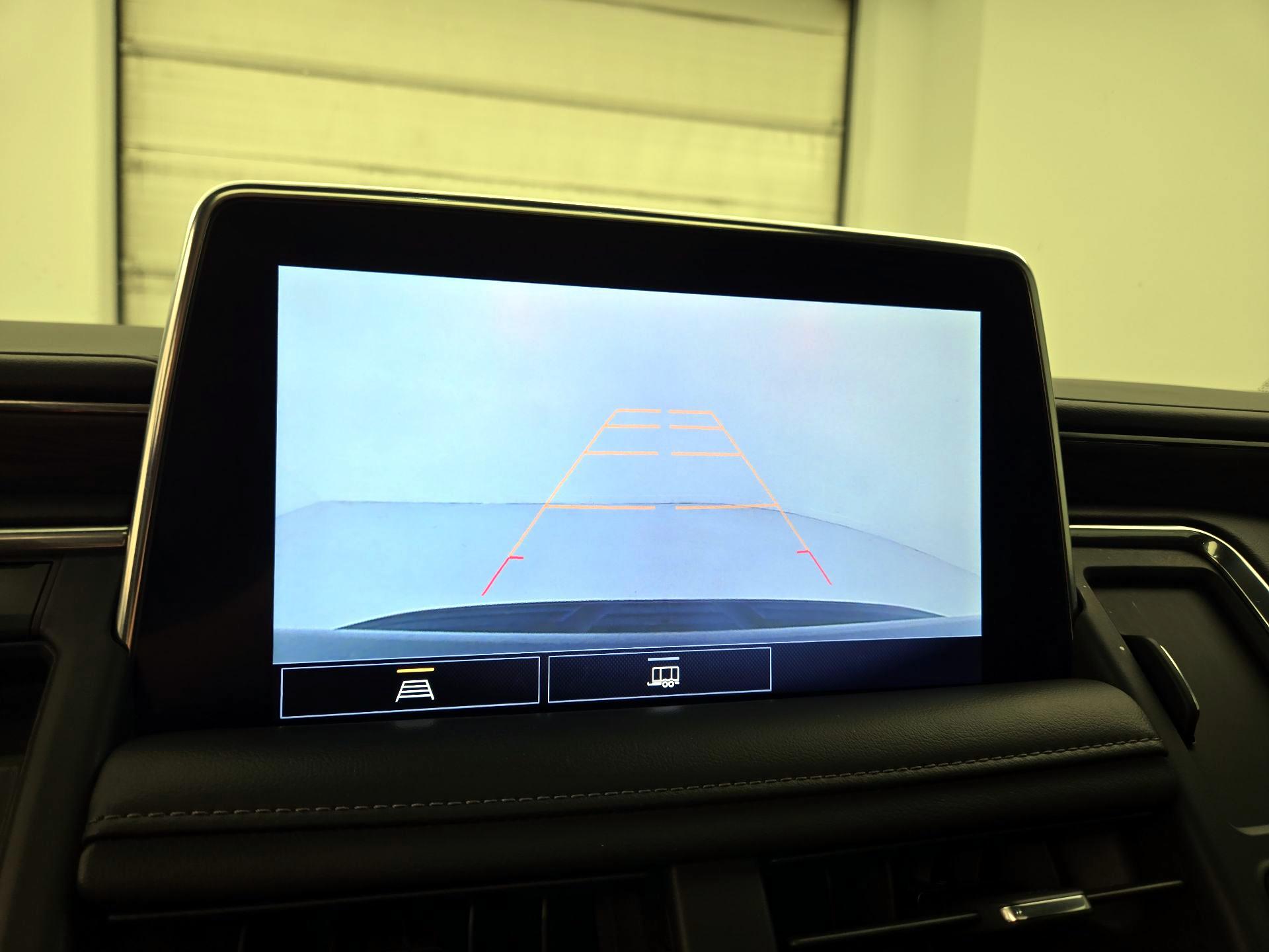 Thumbnail: 2021 Chevrolet Tahoe - 15