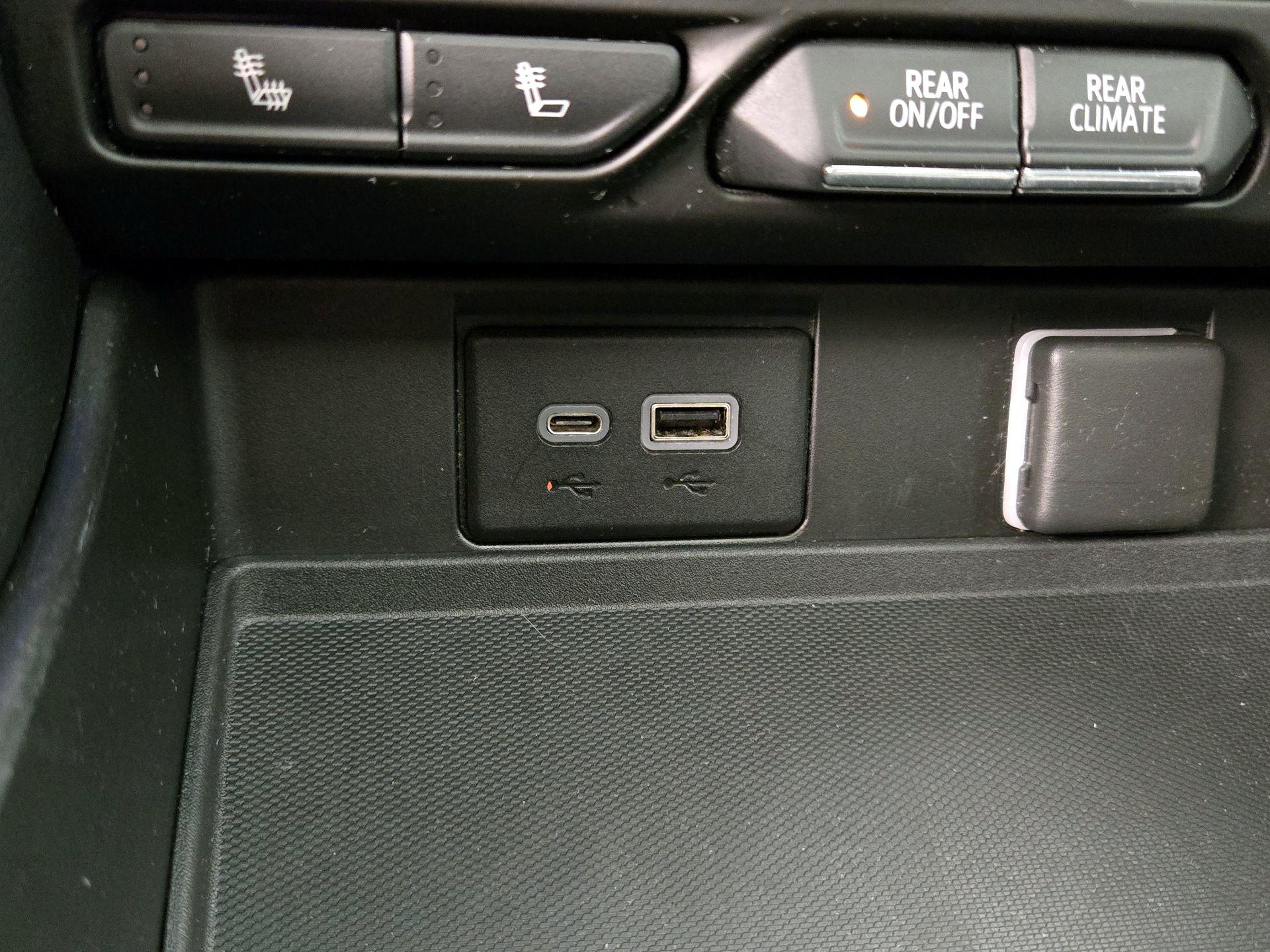 Thumbnail: 2021 Chevrolet Tahoe - 19