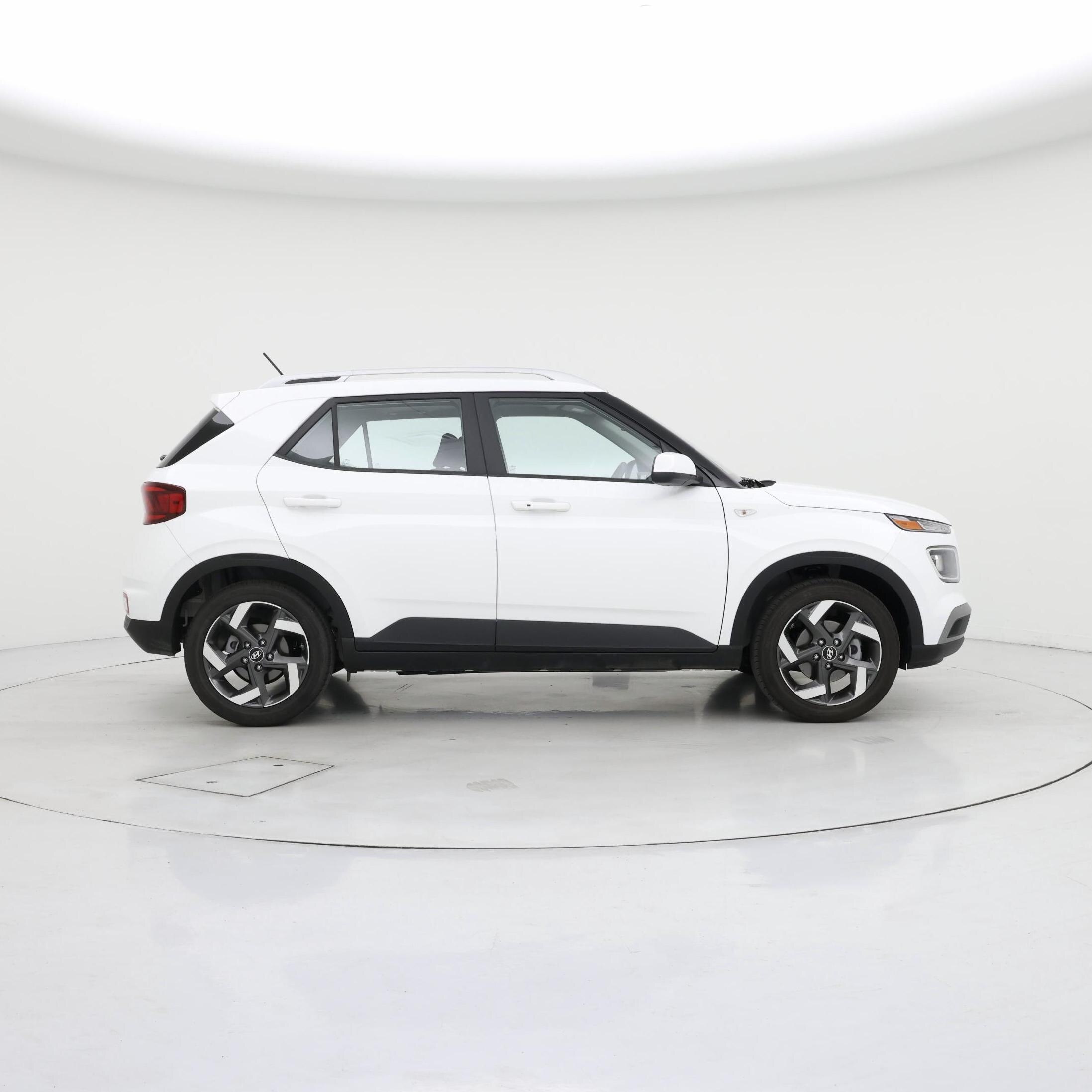 Thumbnail: 2025 Hyundai Venue - 7