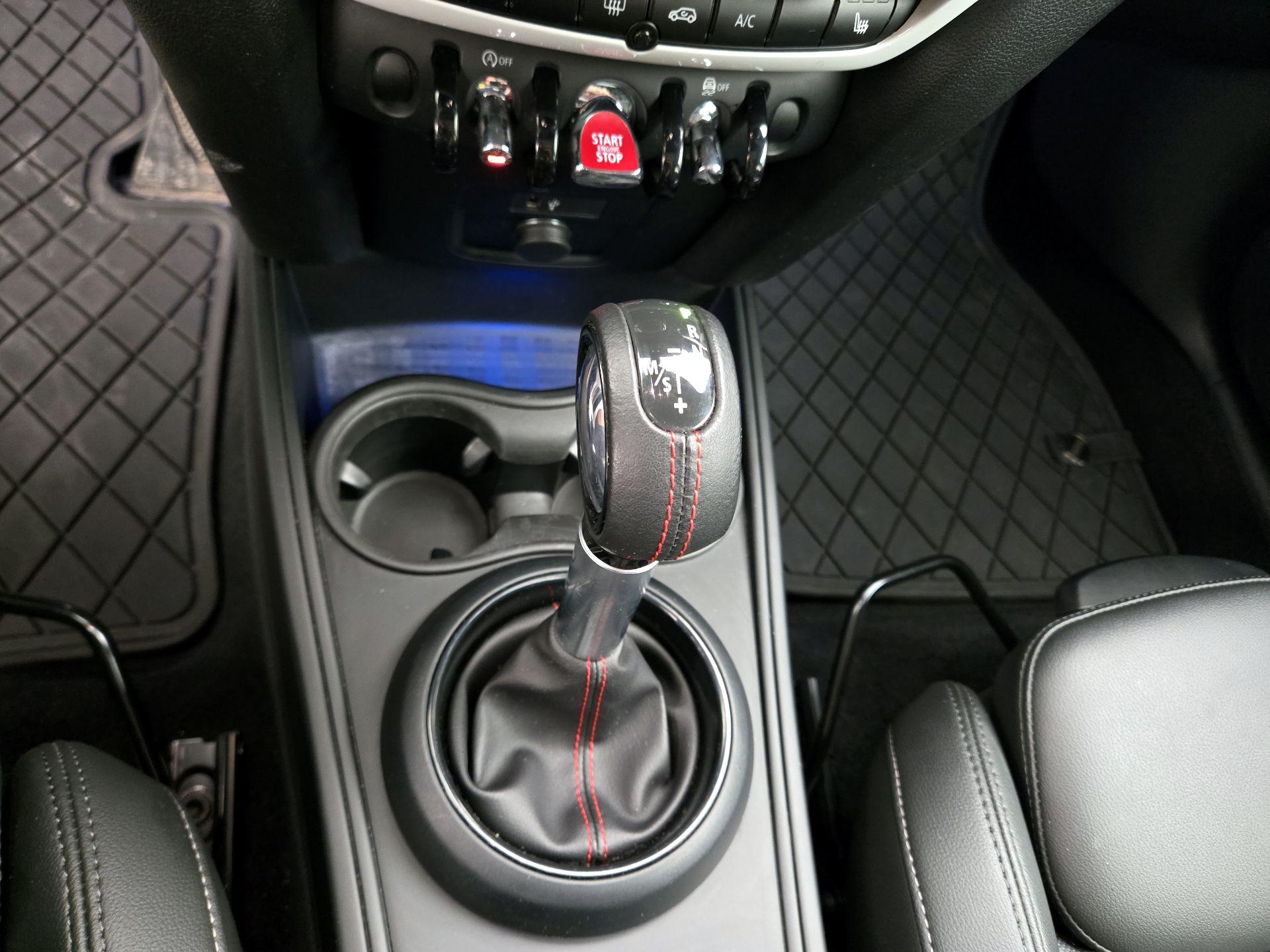 Thumbnail: 2019 MINI Cooper Countryman - 17