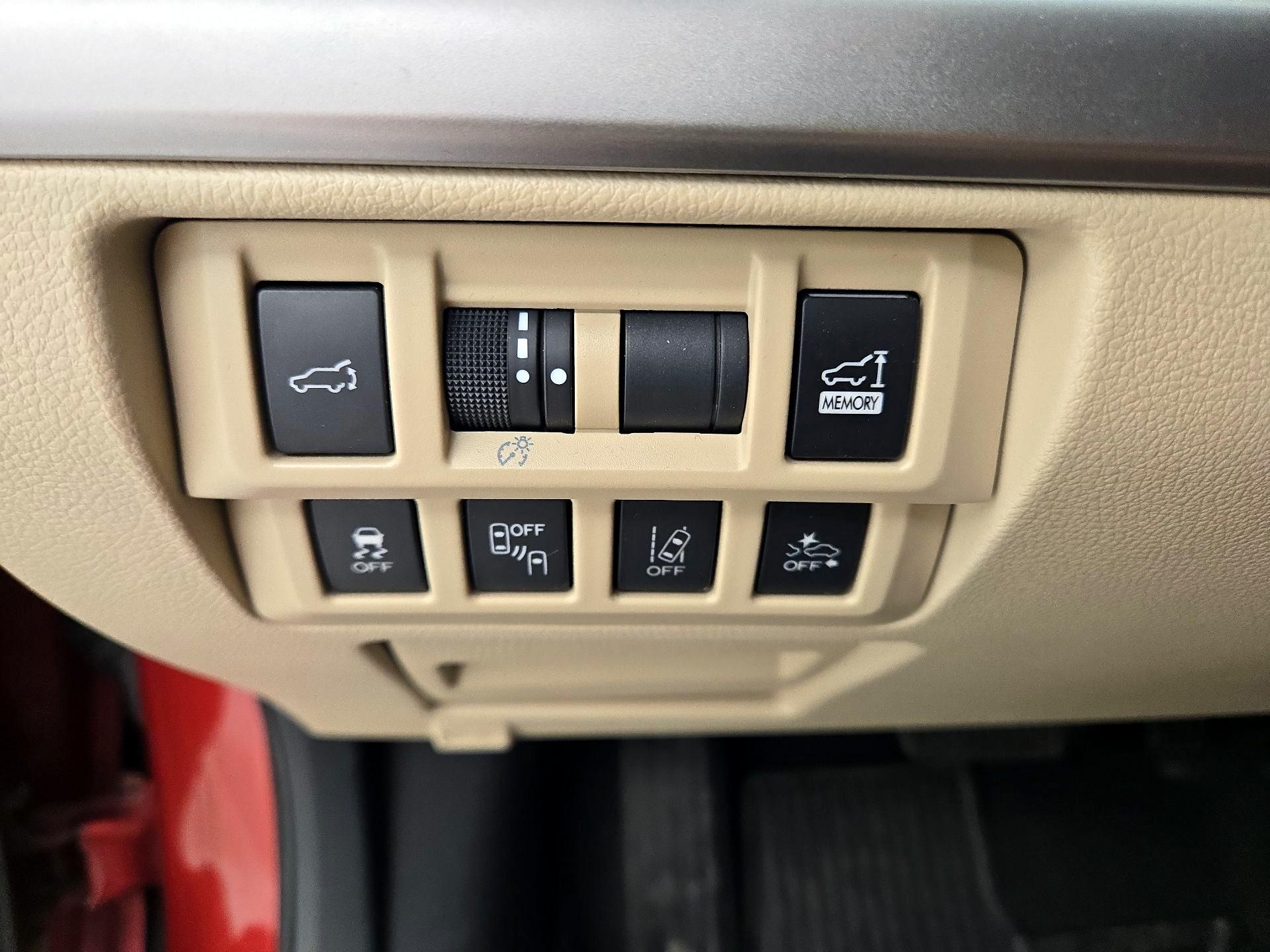 Thumbnail: 2019 Subaru Outback - 13