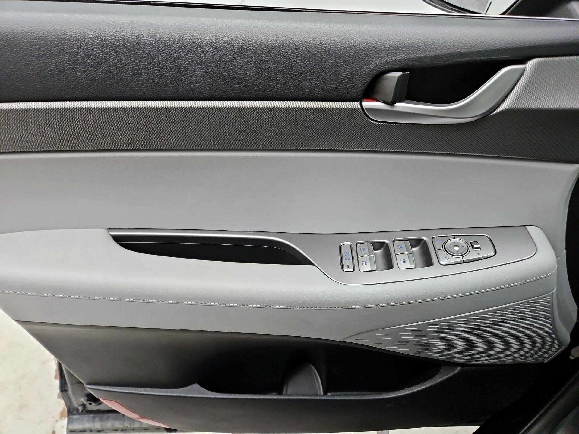 Thumbnail: 2025 Hyundai Palisade - 12