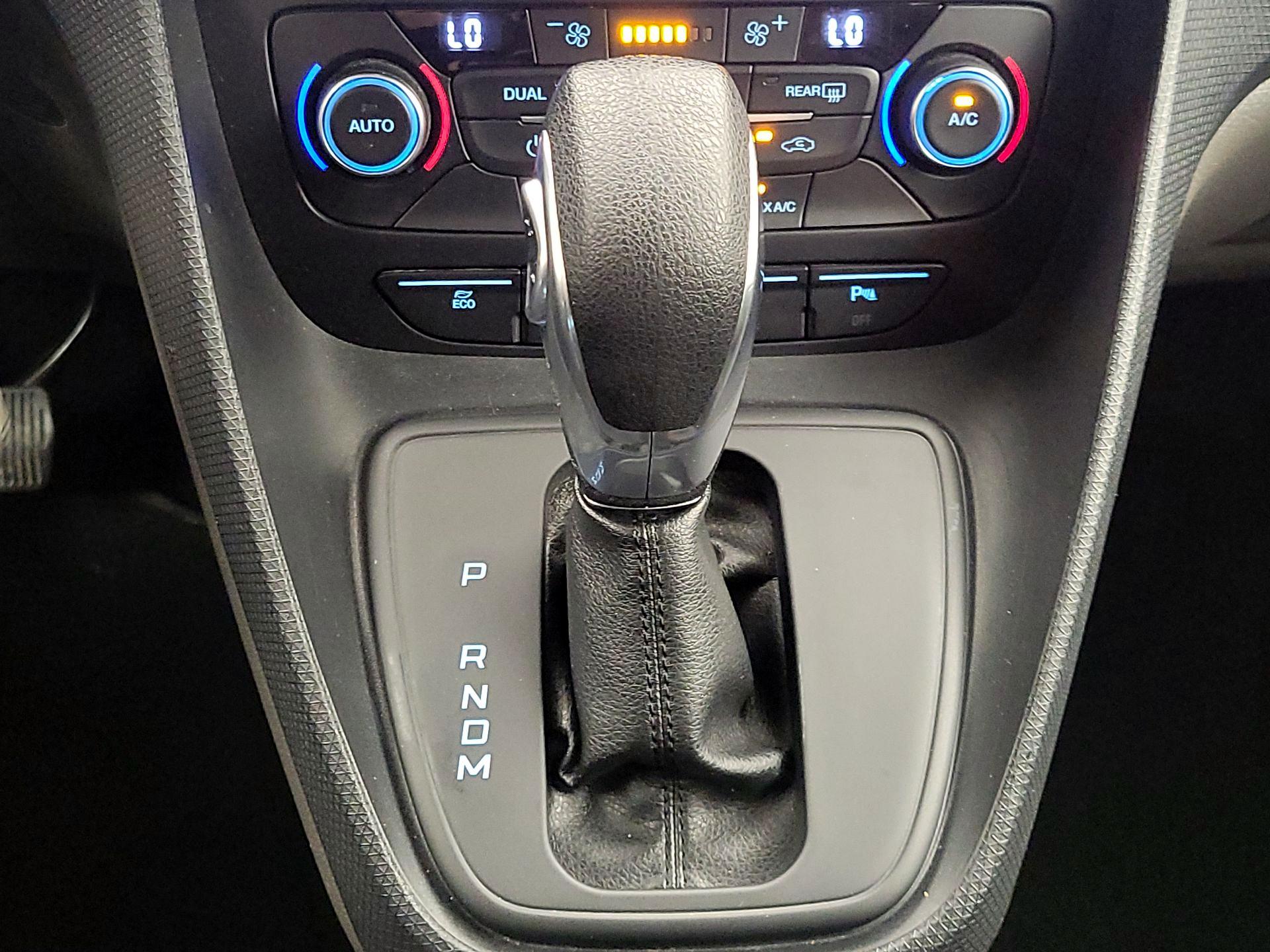 Thumbnail: 2022 Ford Transit Series - 17