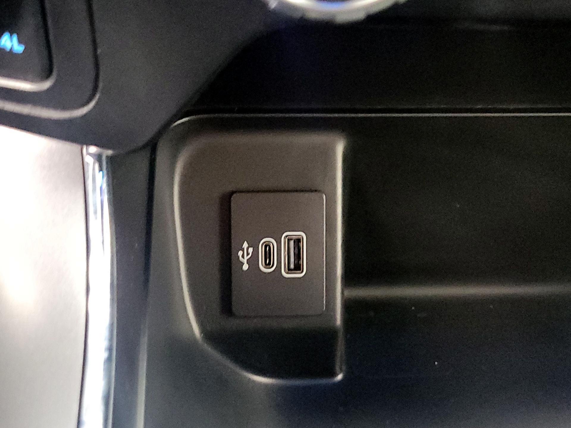 Thumbnail: 2025 Ford F-150 - 19