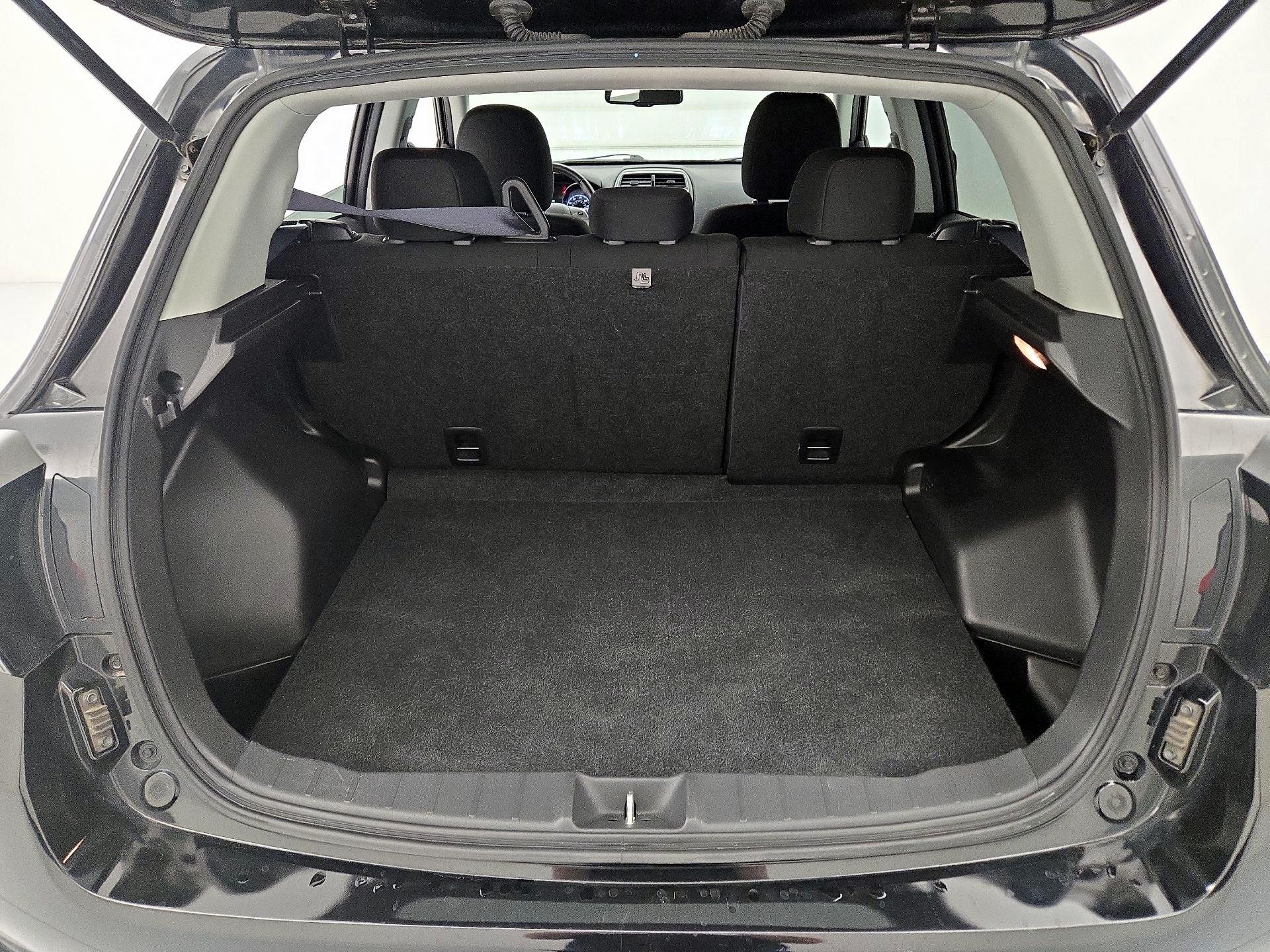 Thumbnail: 2020 Mitsubishi Outlander Sport - 20