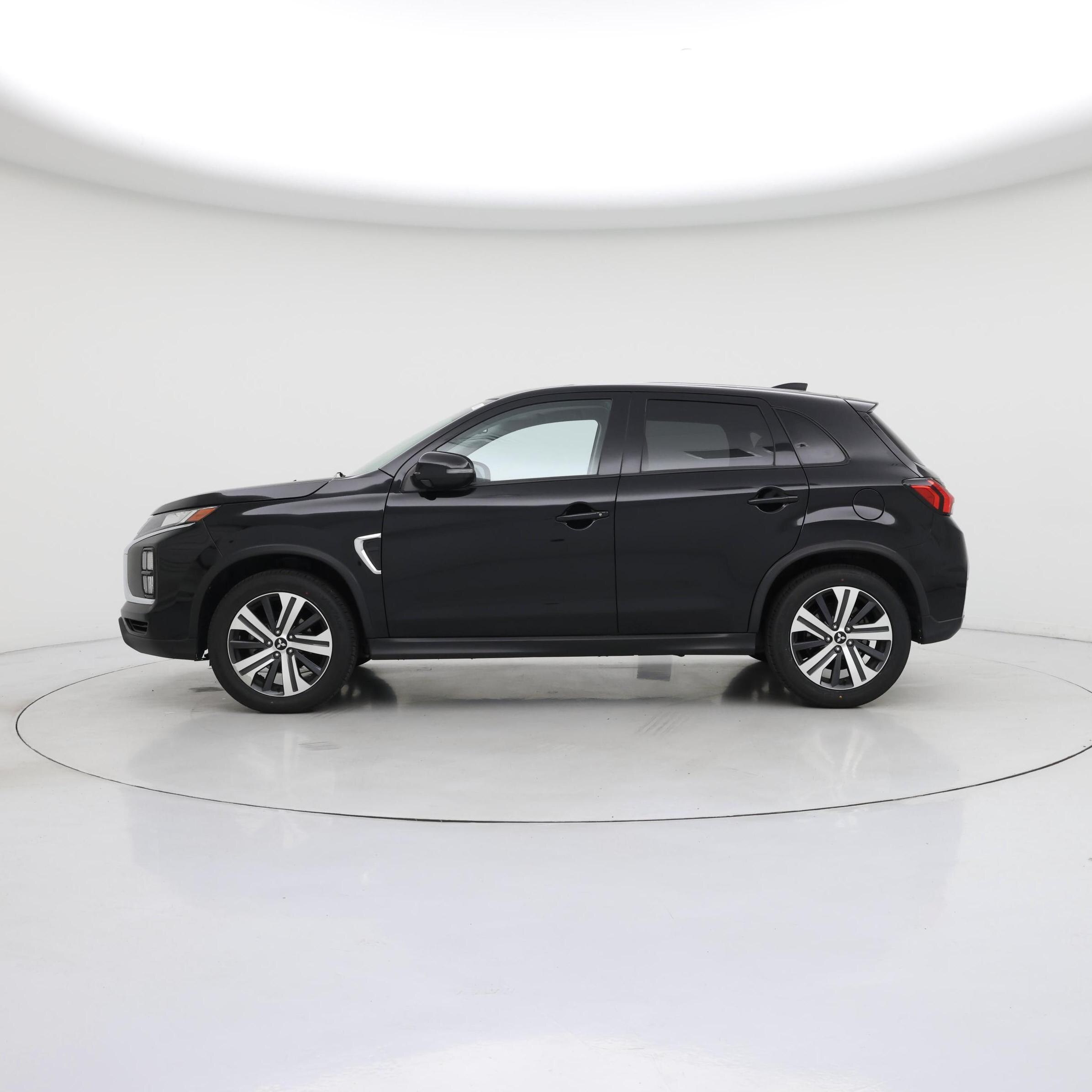 Thumbnail: 2020 Mitsubishi Outlander Sport - 3