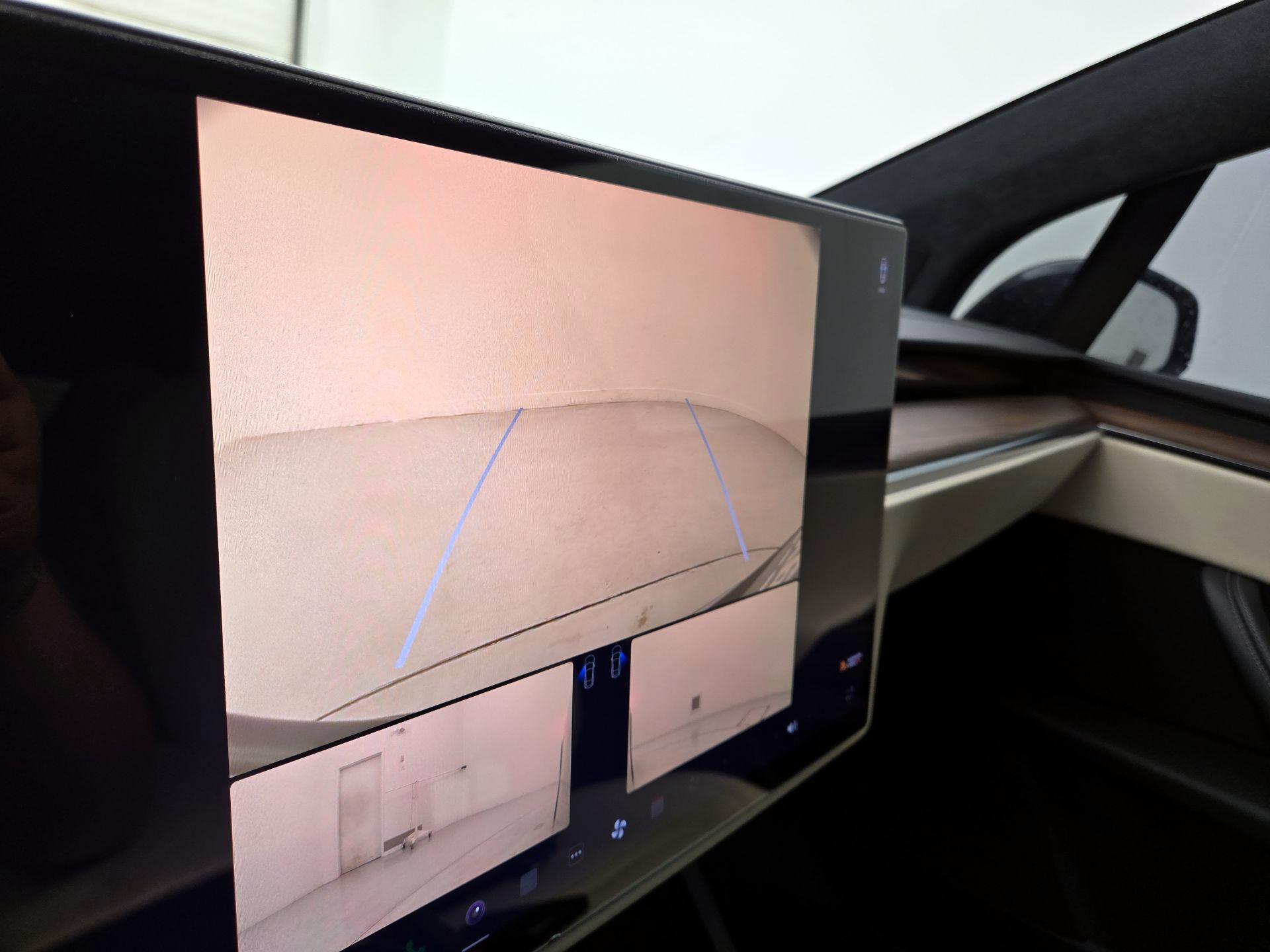 Thumbnail: 2024 Tesla Model X - 14