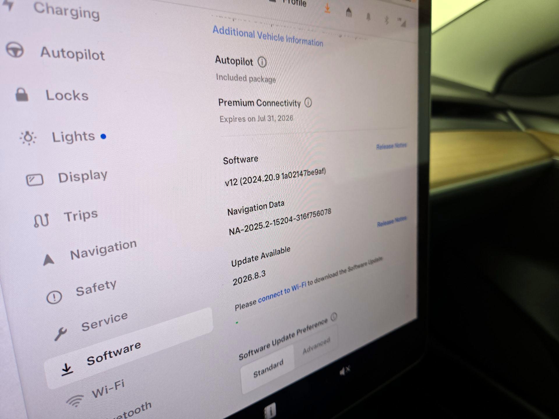 Thumbnail: 2022 Tesla Model 3 - 13