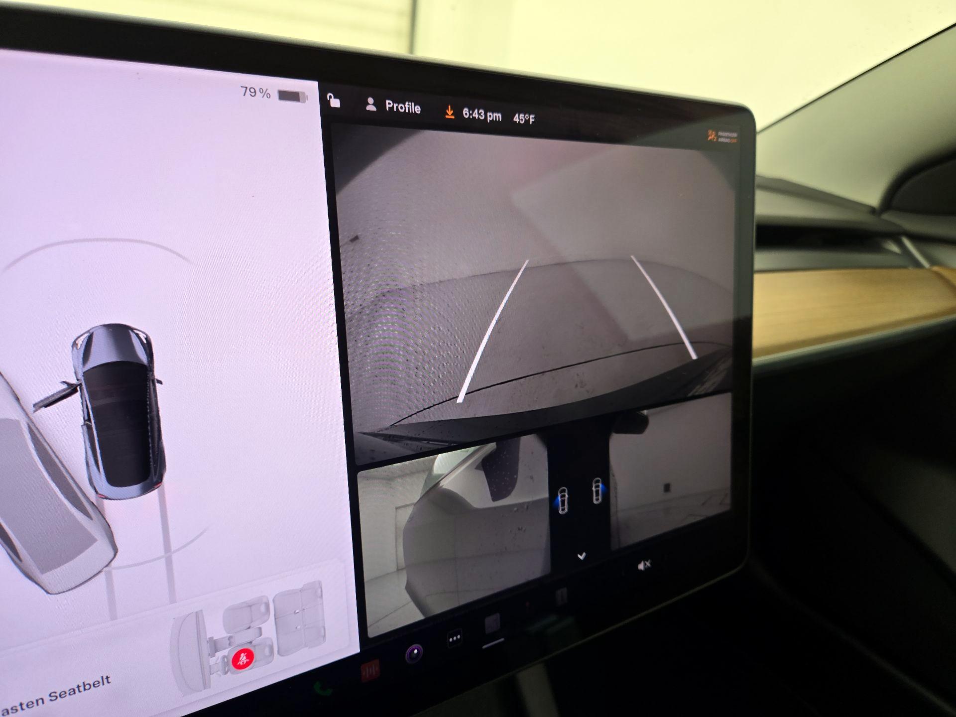 Thumbnail: 2022 Tesla Model 3 - 14