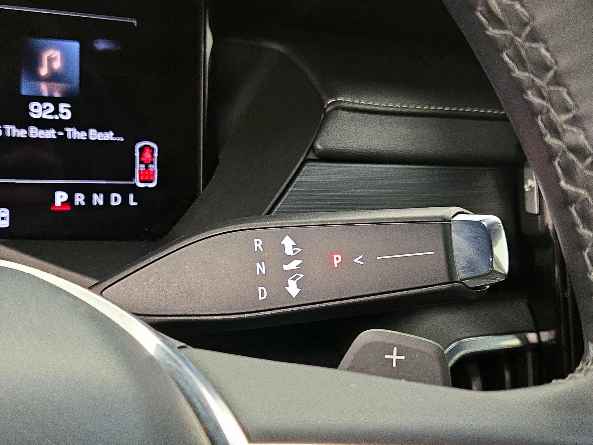 Thumbnail: 2025 GMC Acadia - 17