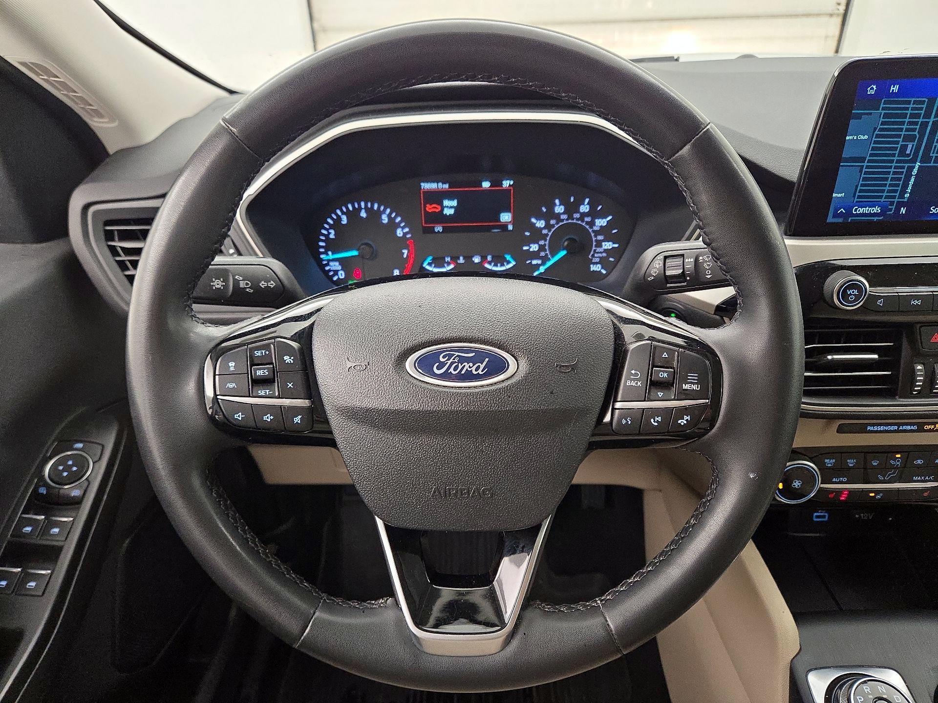 Thumbnail: 2022 Ford Escape - 10