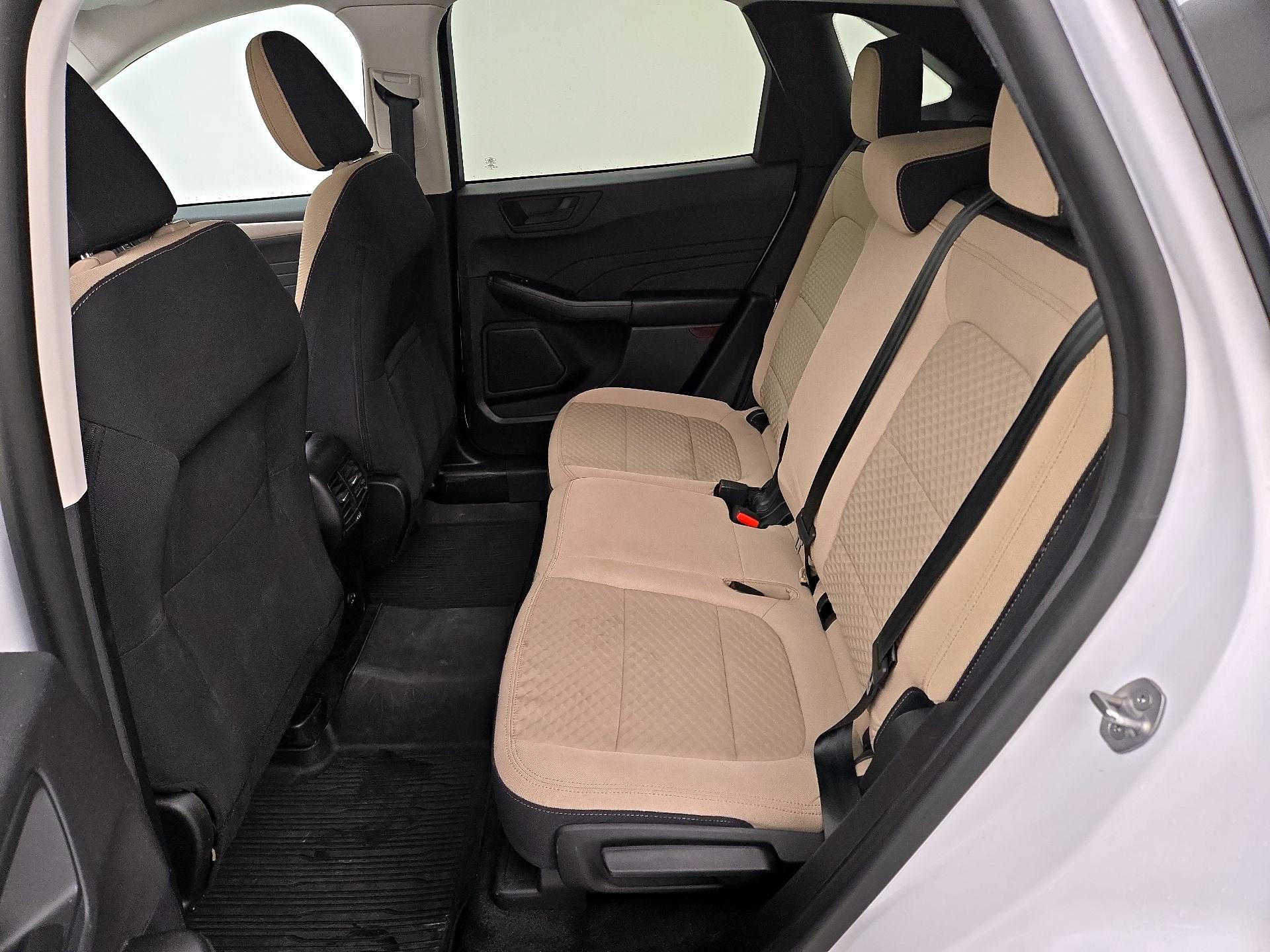 Thumbnail: 2022 Ford Escape - 20