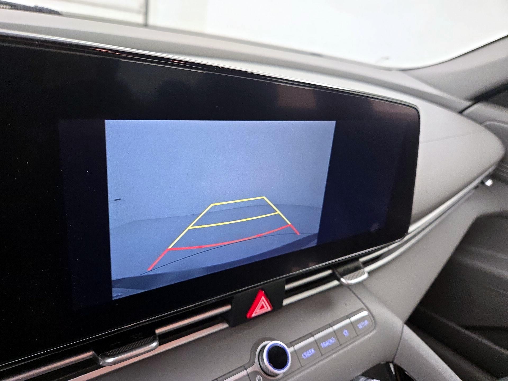 Thumbnail: 2023 Hyundai Elantra - 15