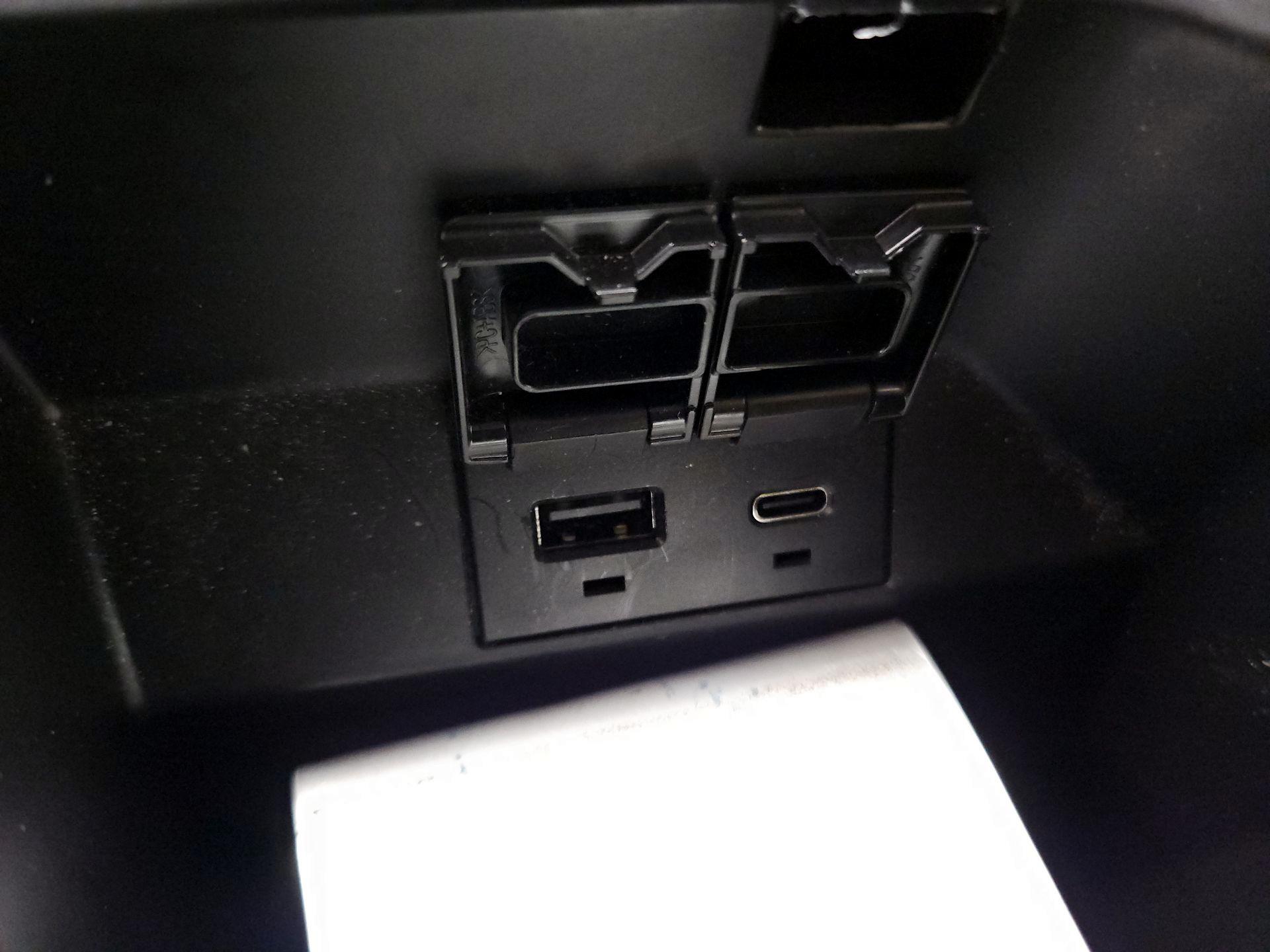 Thumbnail: 2024 Toyota Camry - 16