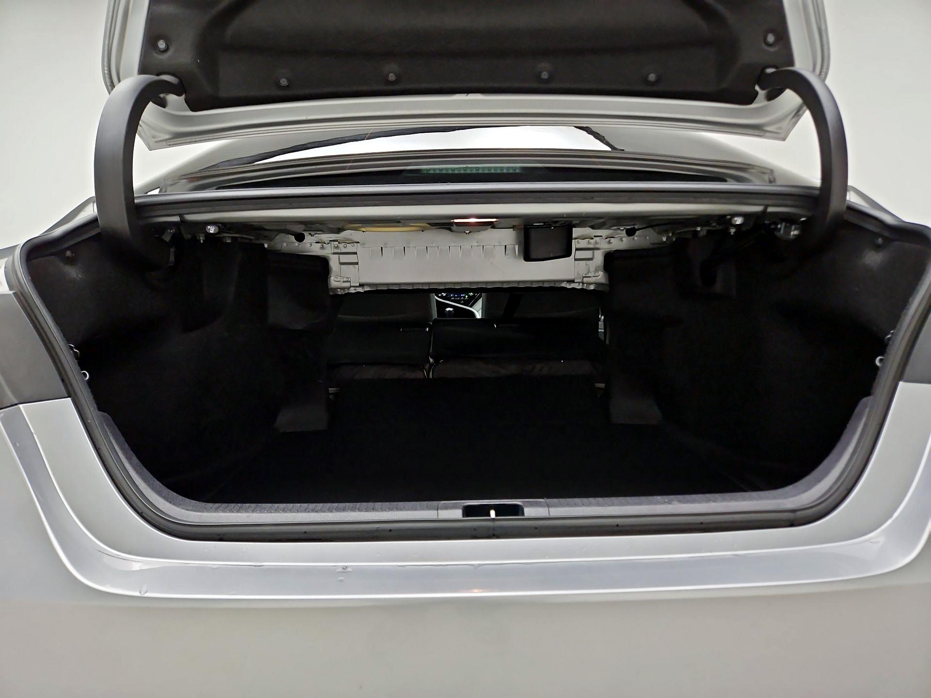 Thumbnail: 2024 Toyota Camry - 19