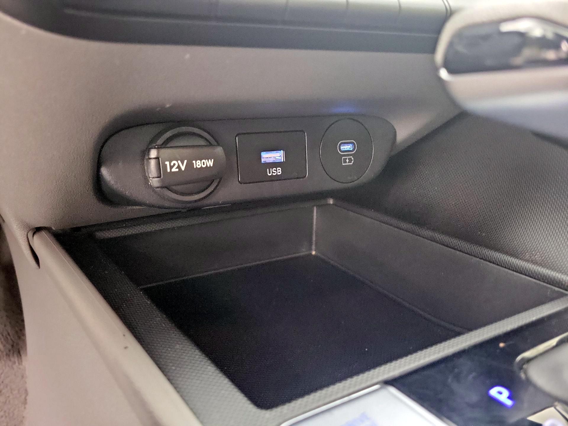 Thumbnail: 2024 Hyundai Elantra - 18