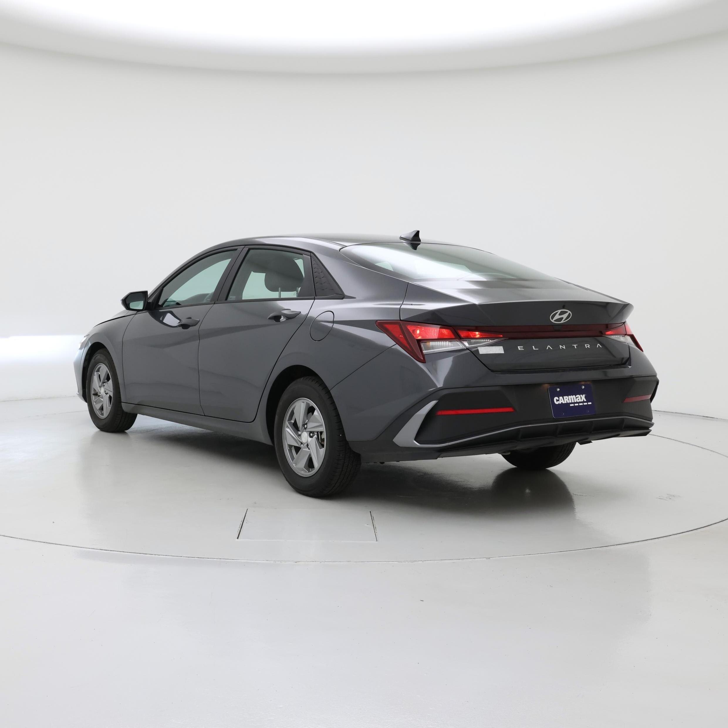 Thumbnail: 2024 Hyundai Elantra - 2