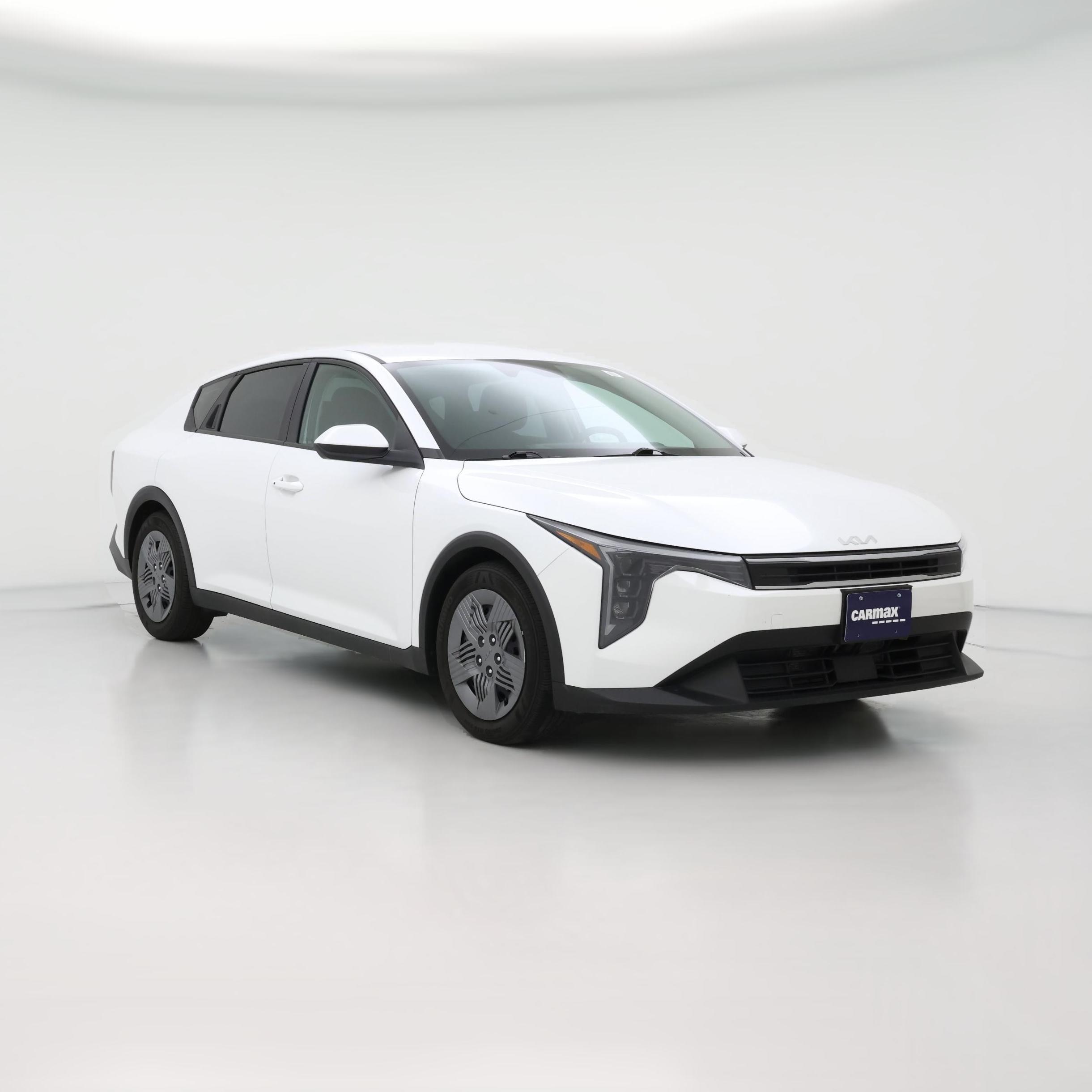 Thumbnail: 2025 Kia K4 - 1