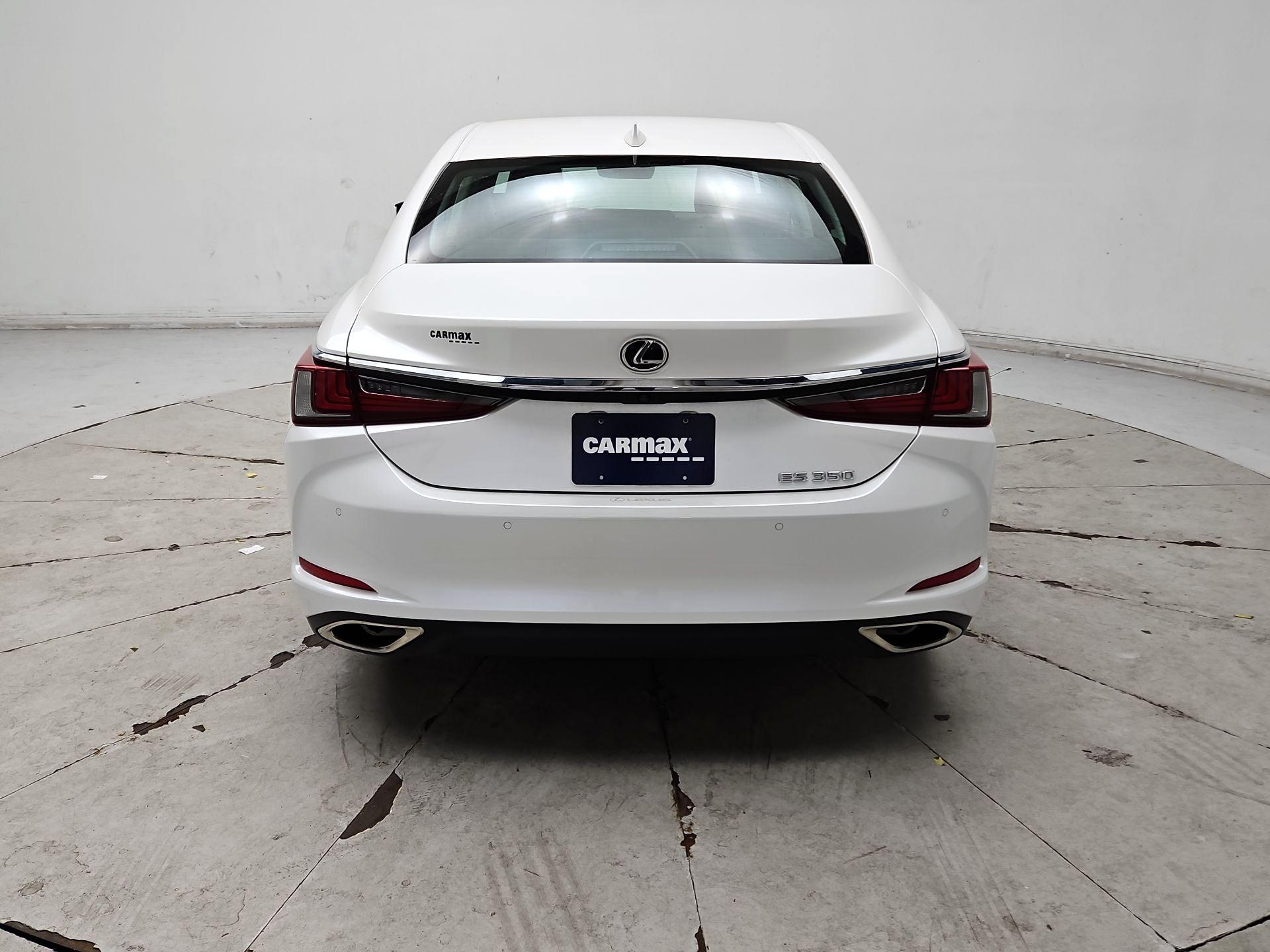 Thumbnail: 2020 Lexus ES - 6