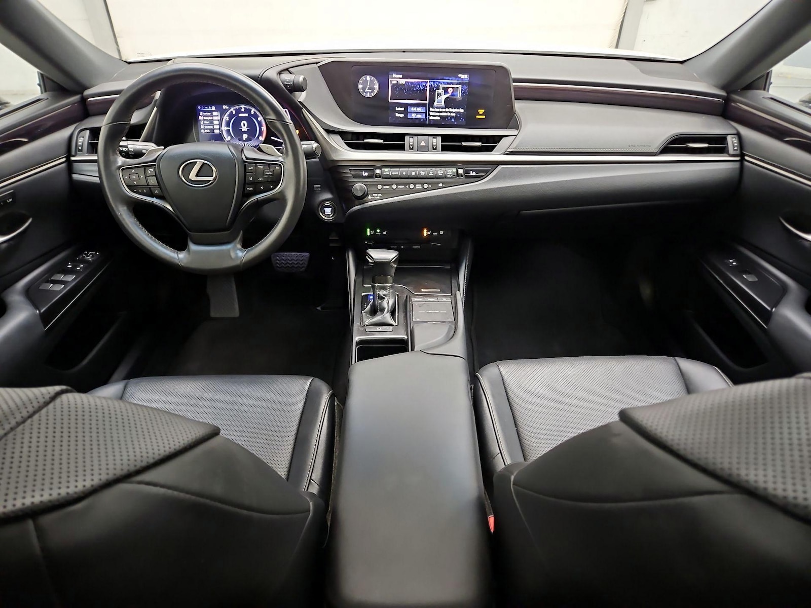2020 Lexus ES 350 - Photo 8
