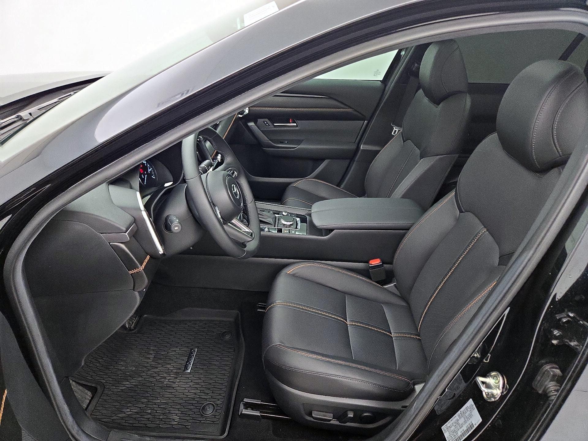 Thumbnail: 2025 Mazda CX-50 - 11