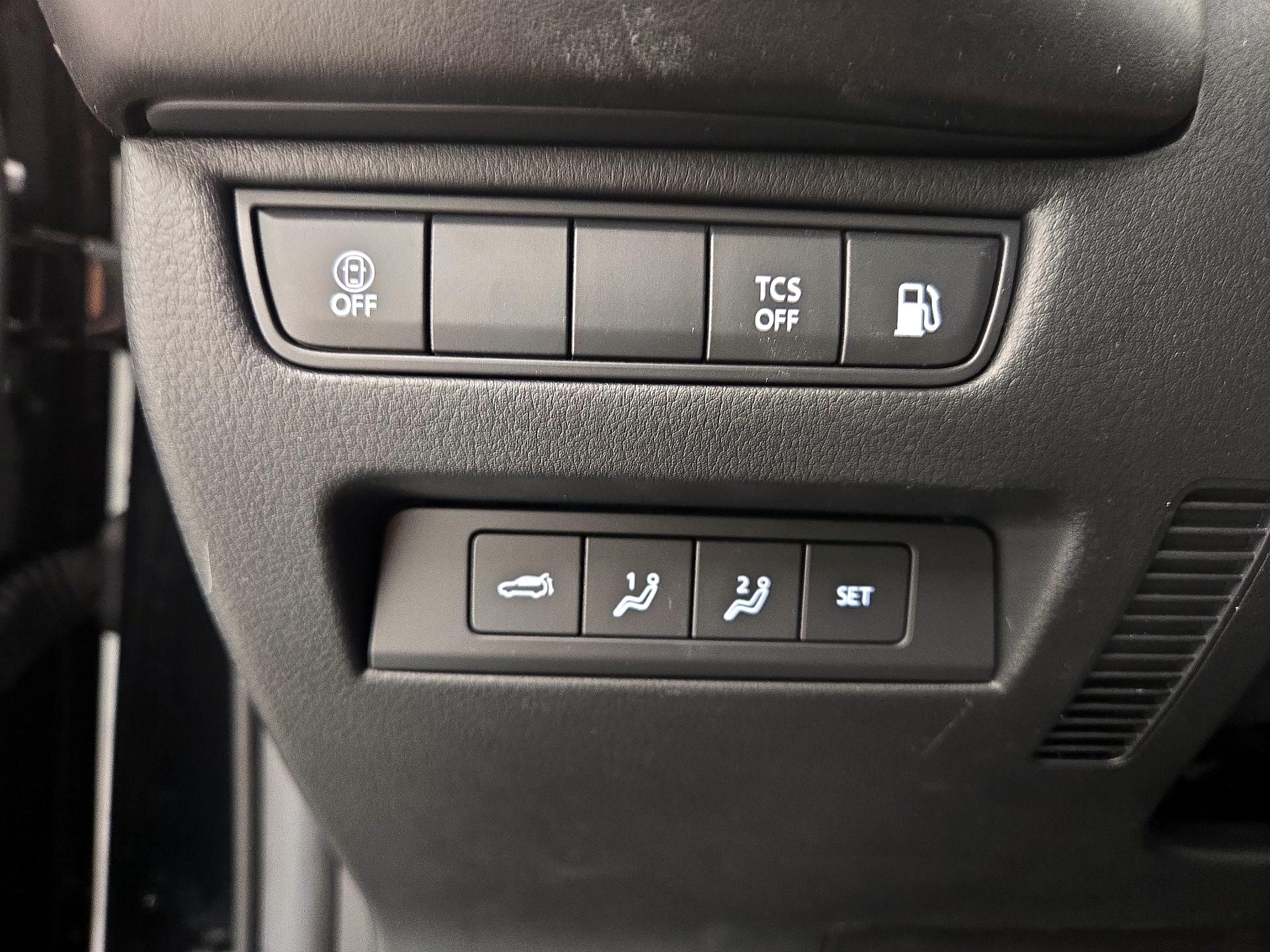 Thumbnail: 2025 Mazda CX-50 - 13