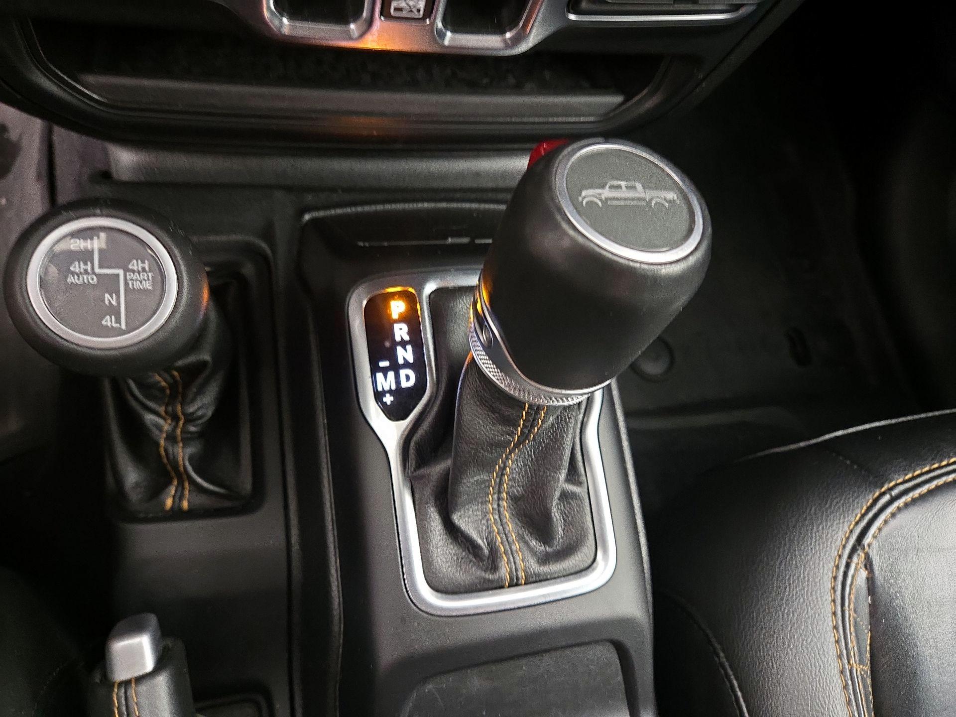 Thumbnail: 2021 Jeep Gladiator - 18