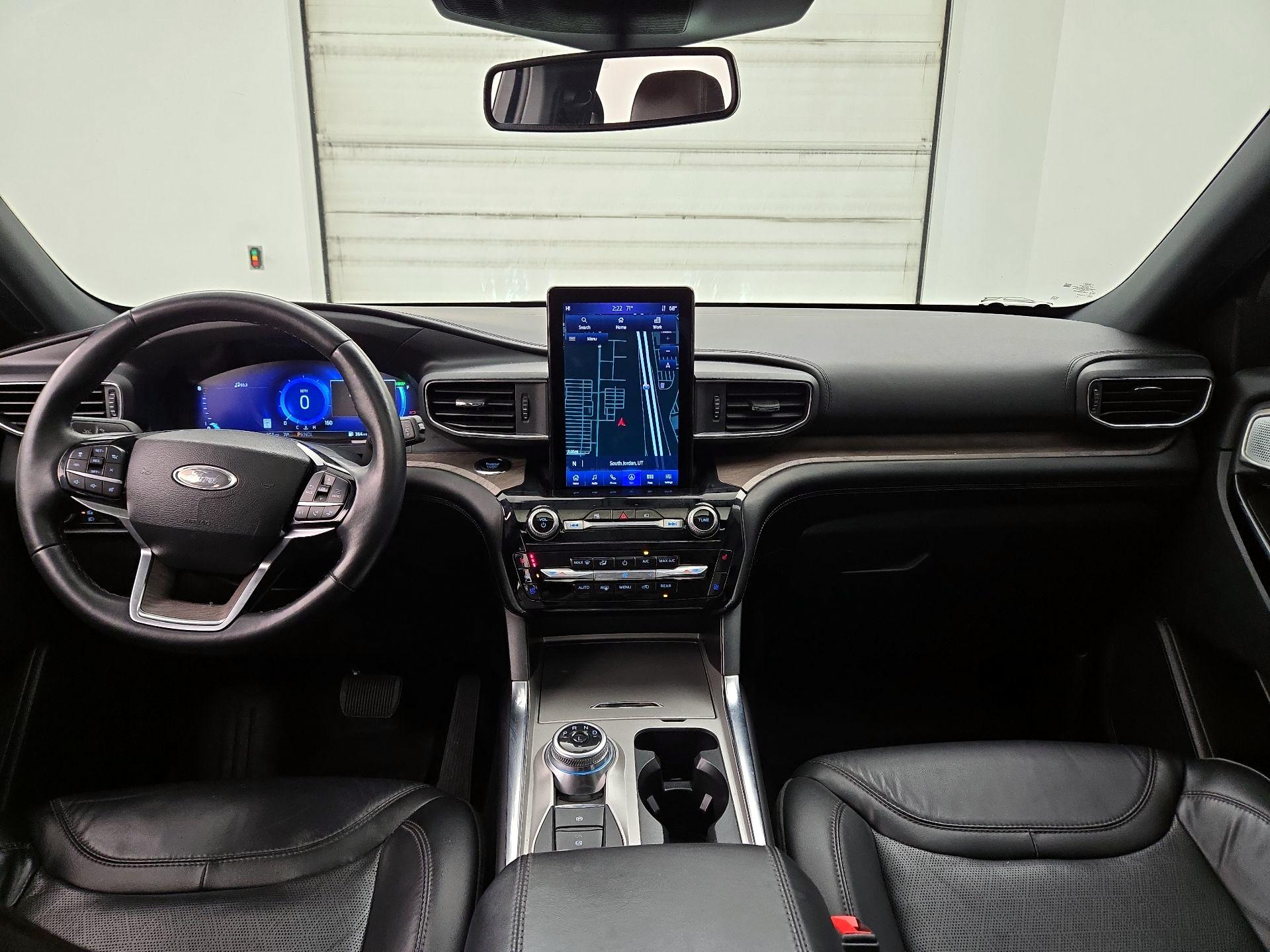 Thumbnail: 2023 Ford Explorer - 9