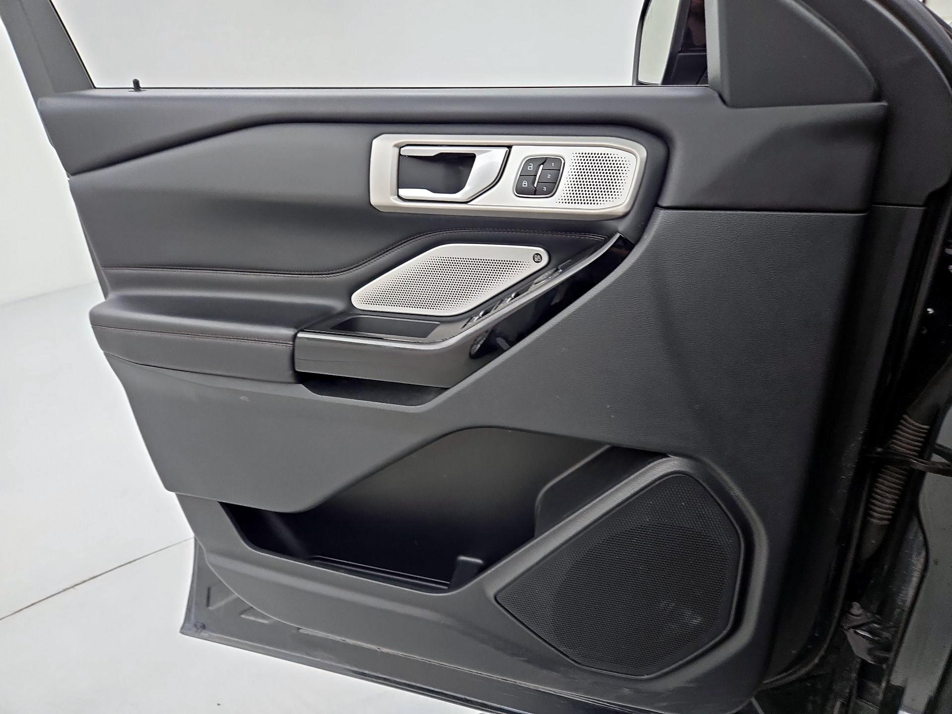 Thumbnail: 2023 Ford Explorer - 12