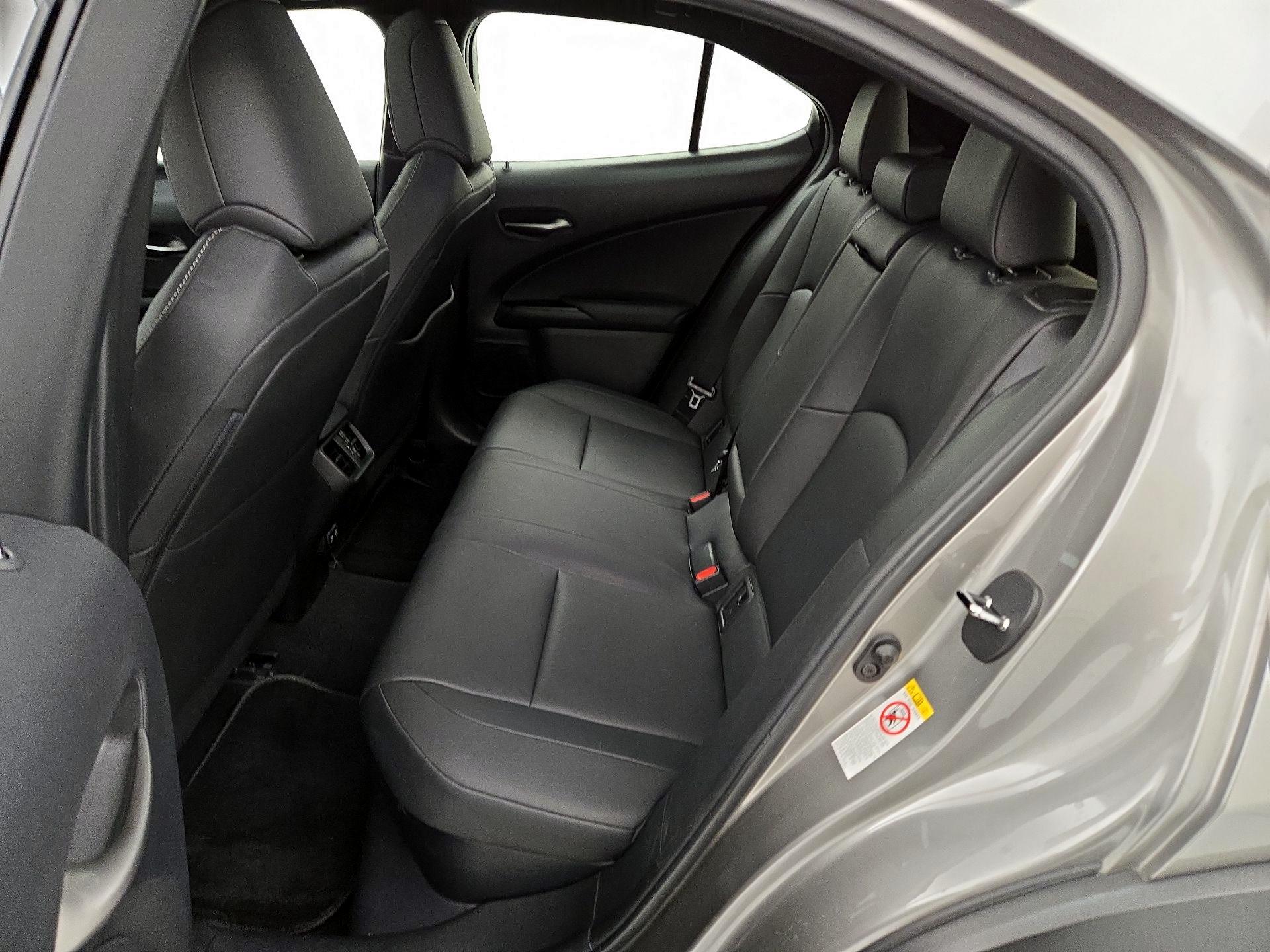 Thumbnail: 2019 Lexus UX - 20