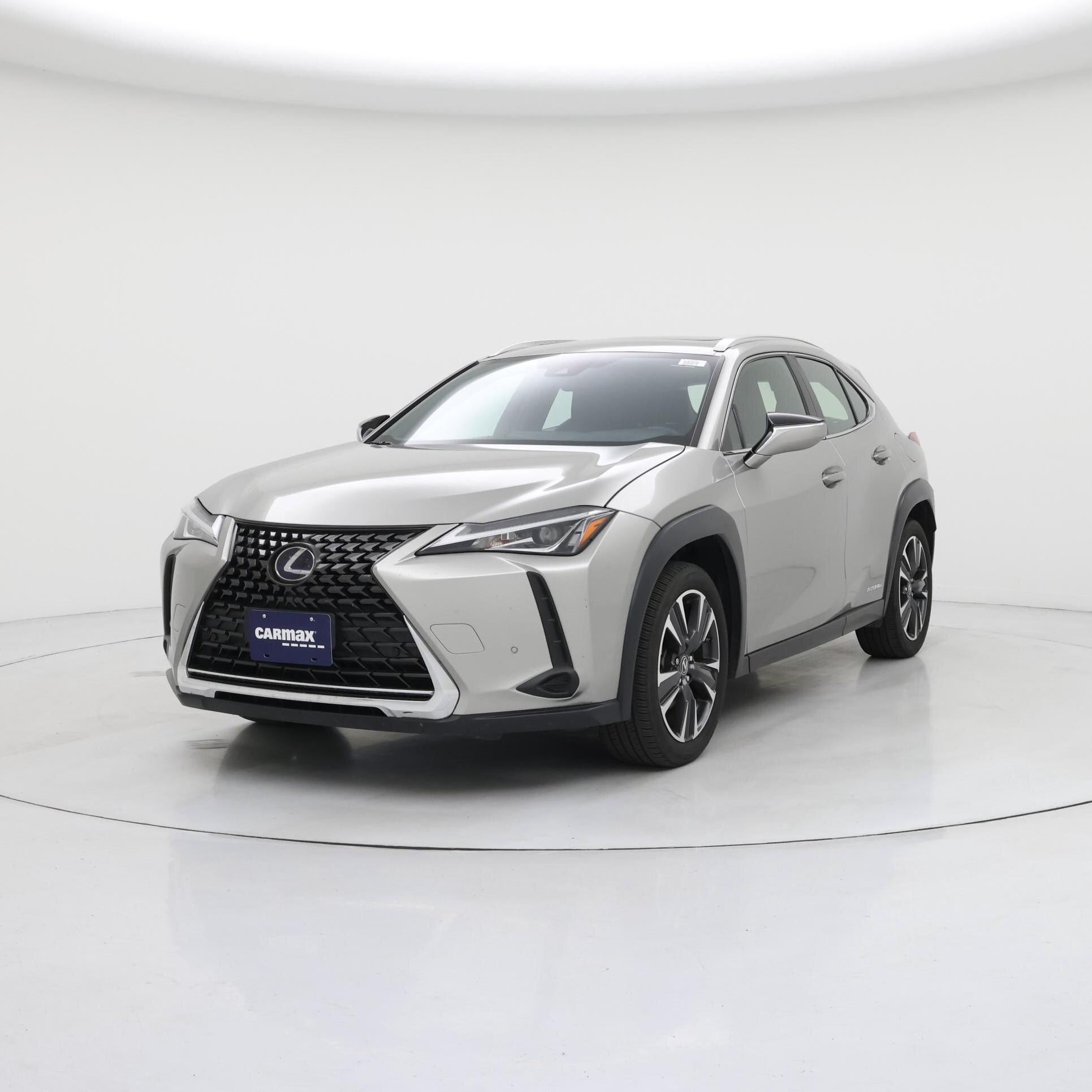 Thumbnail: 2019 Lexus UX - 4
