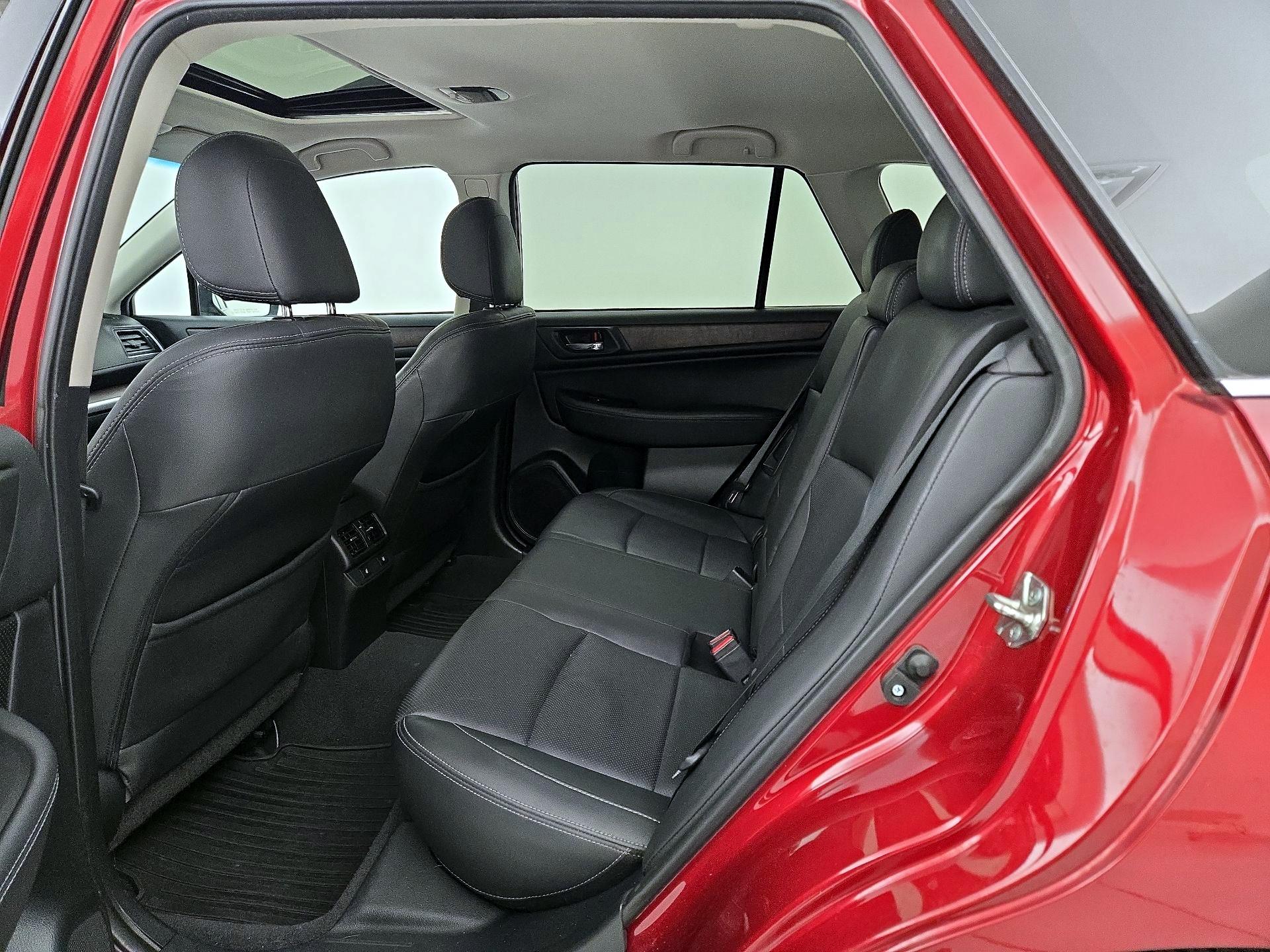 Thumbnail: 2015 Subaru Outback - 19