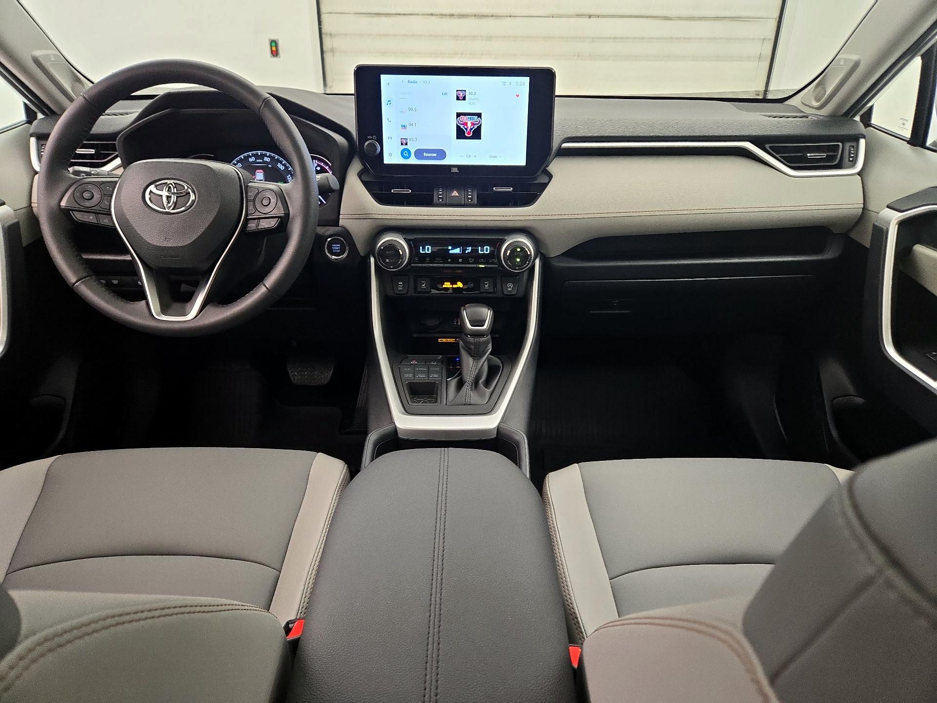 Thumbnail: 2025 Toyota RAV4 - 9