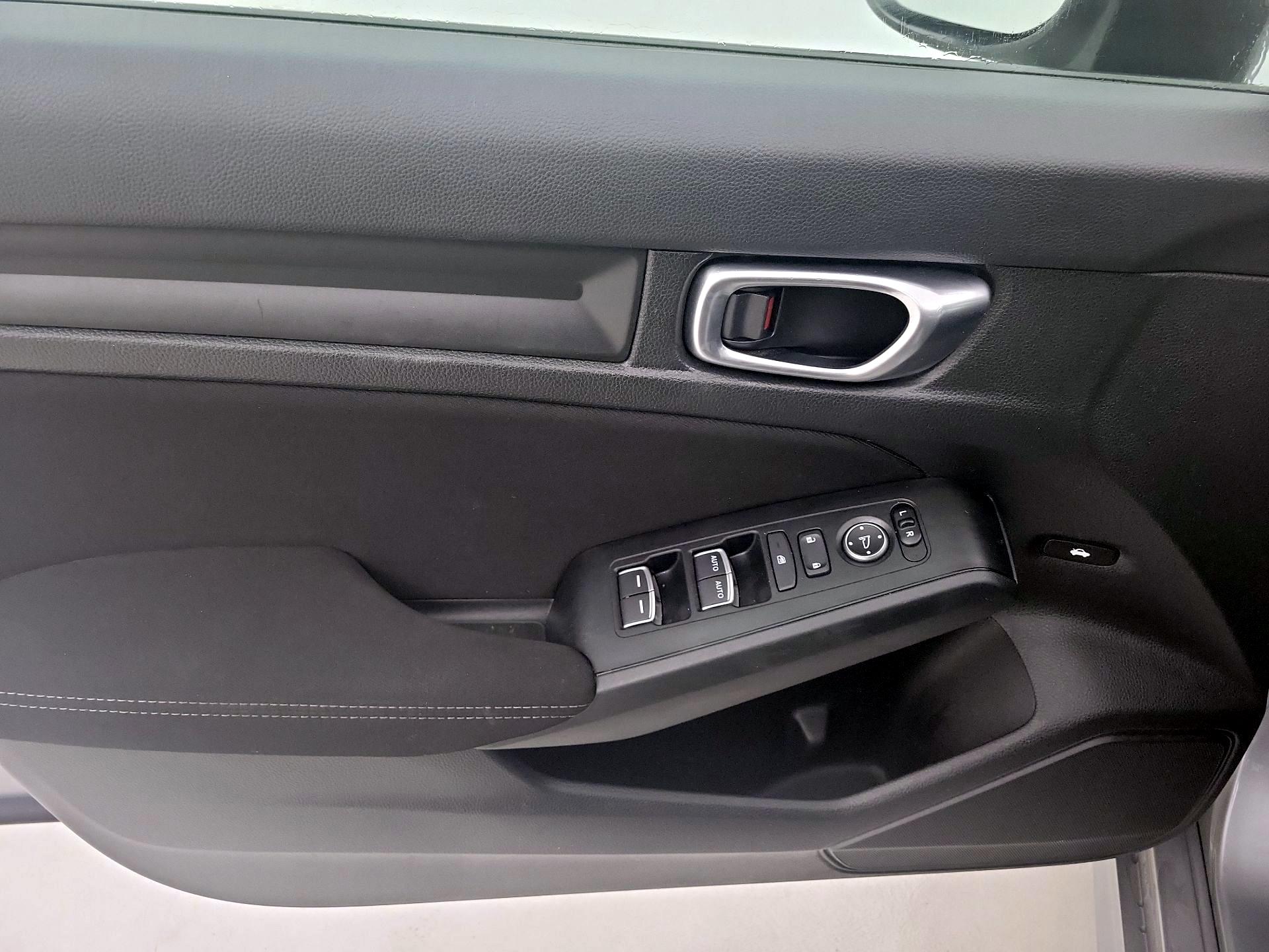 Thumbnail: 2023 Honda Civic - 12