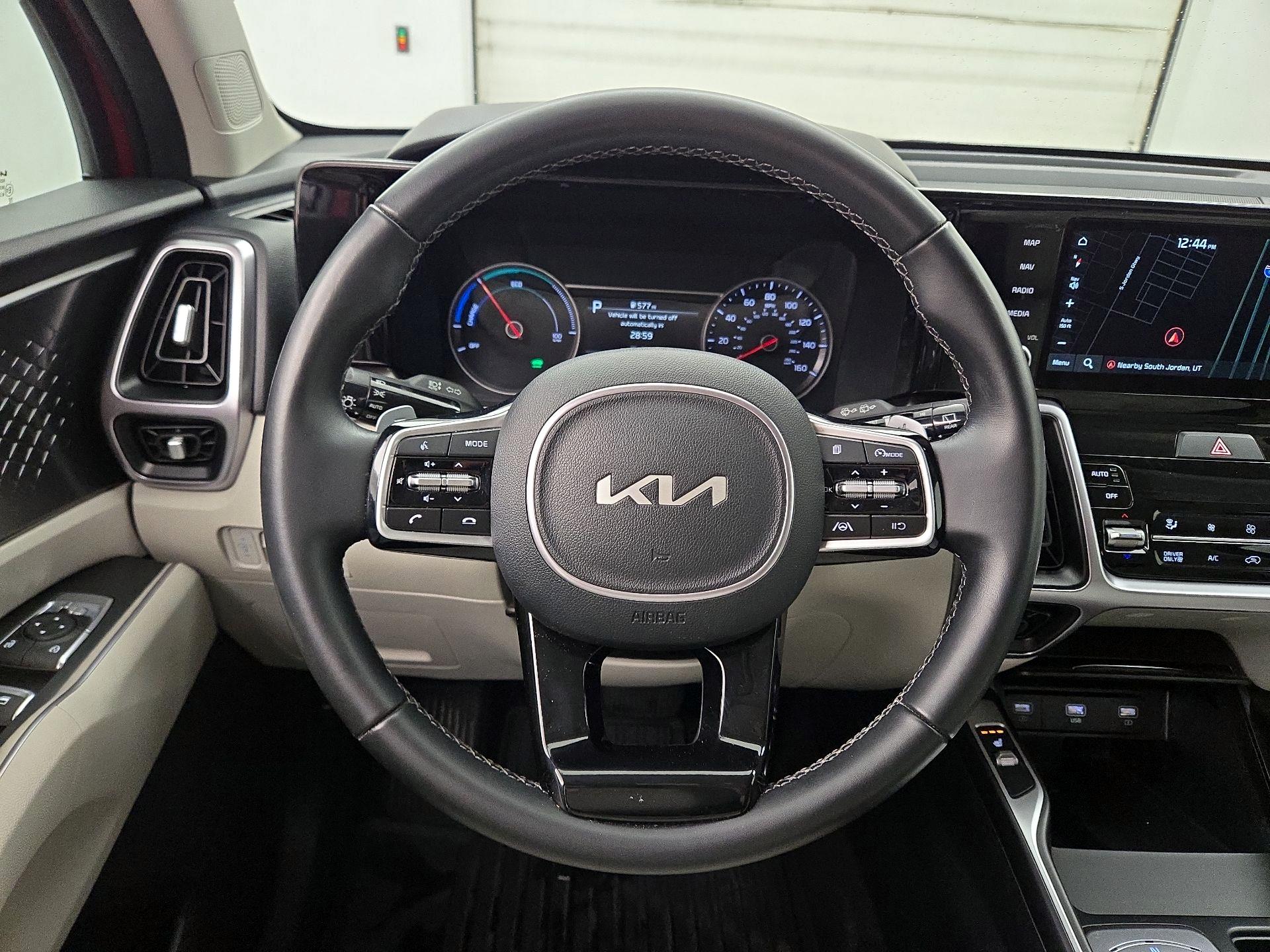 Thumbnail: 2022 Kia Sorento - 10