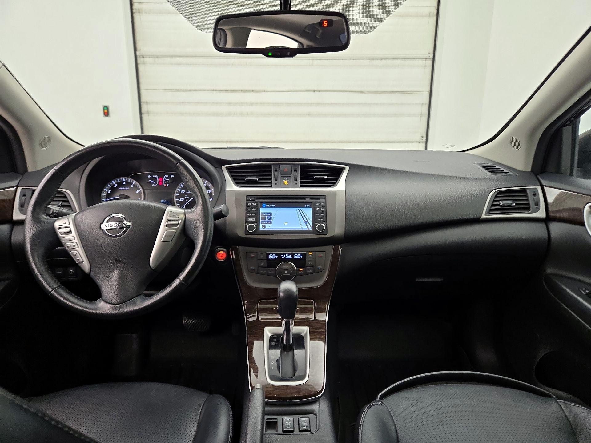 Thumbnail: 2014 Nissan Sentra - 9