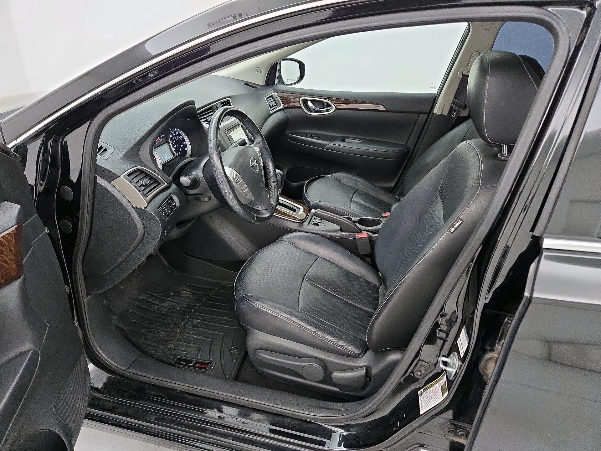 Thumbnail: 2014 Nissan Sentra - 11