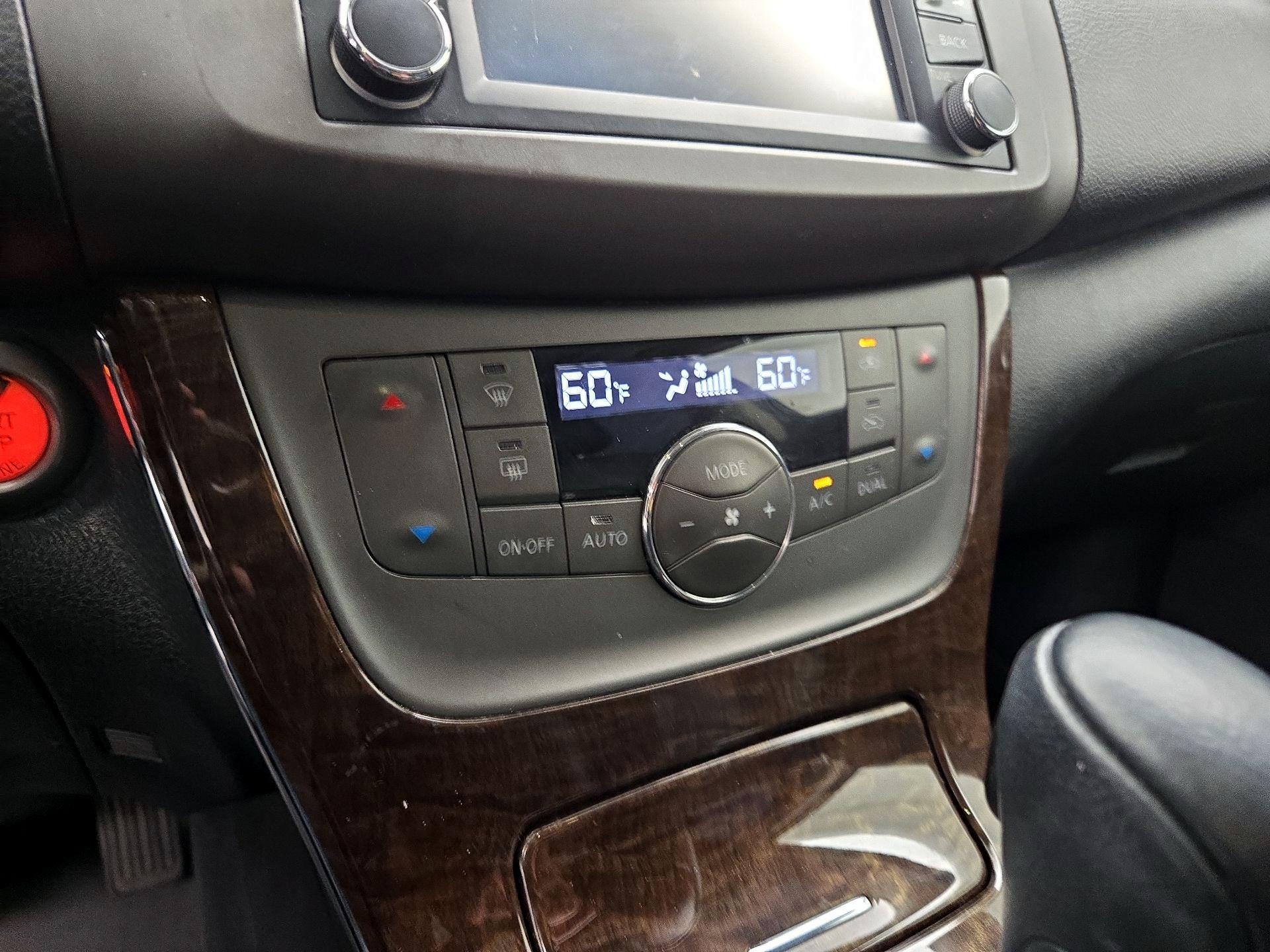 Thumbnail: 2014 Nissan Sentra - 17