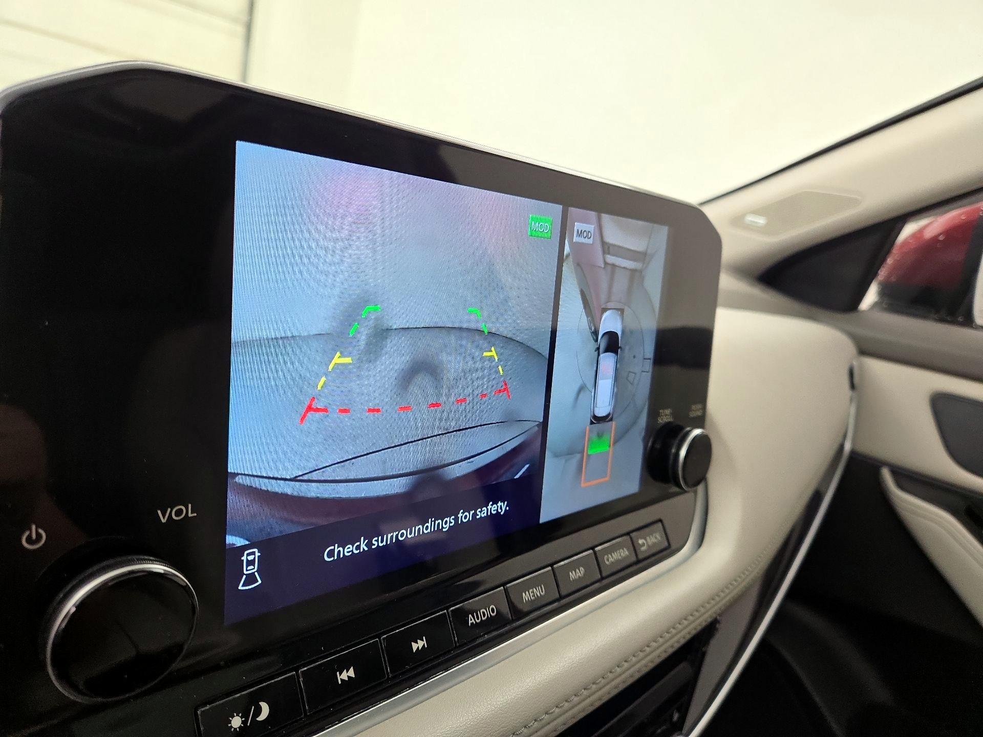 Thumbnail: 2023 Nissan Rogue - 15